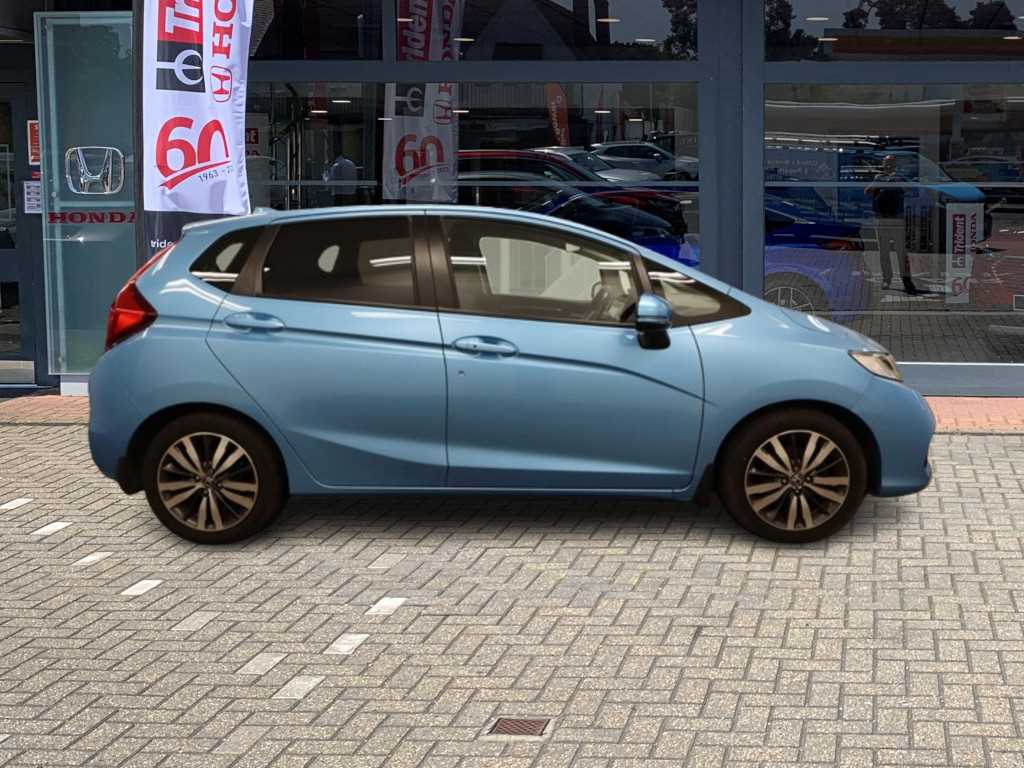 Honda JAZZ 1.3 i-VTEC EX Navi 5dr - Image 5