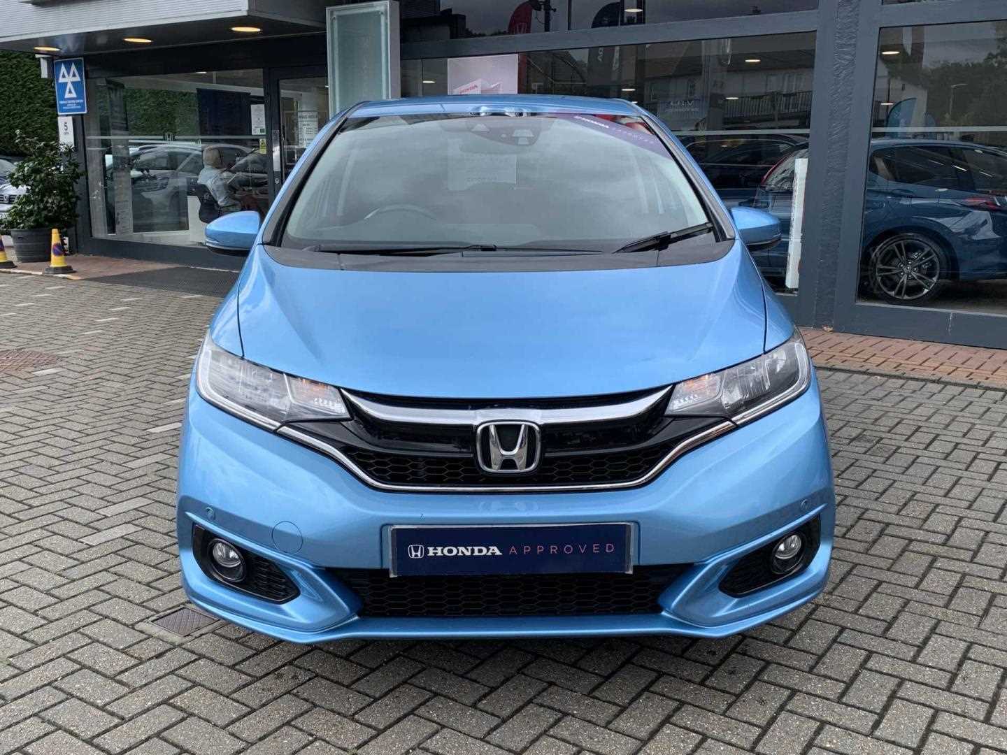 Honda Jazz 1.3 i-VTEC EX Navi 5dr - Image 6
