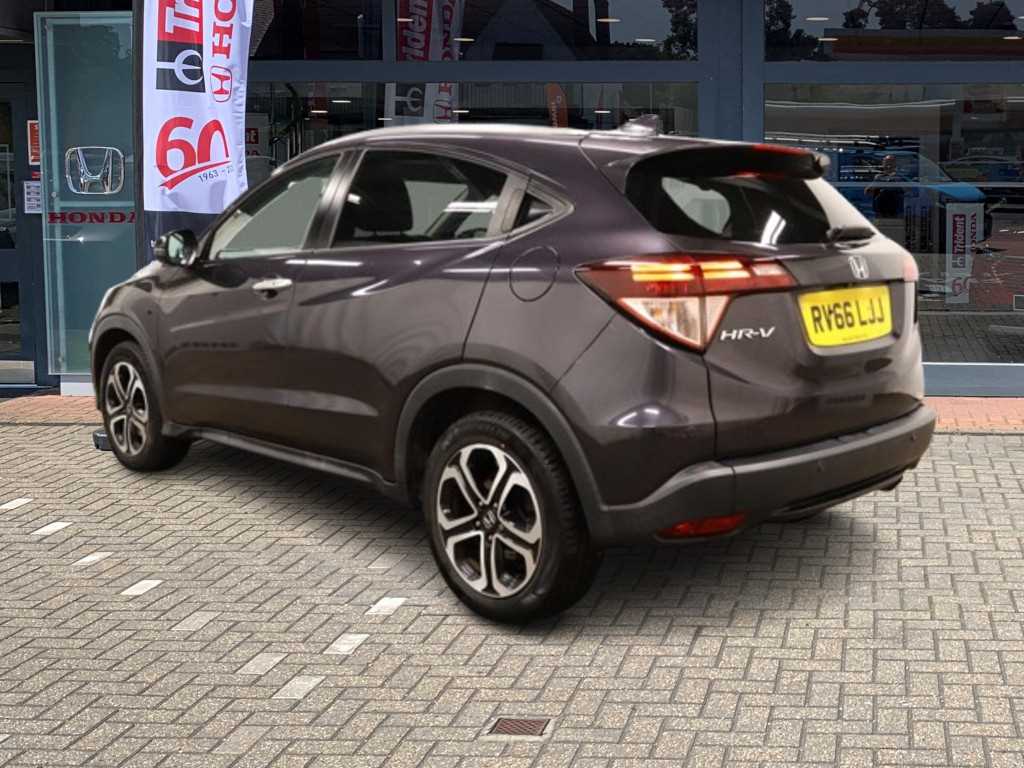 Honda HR-V 1.5 i-VTEC EX 5dr - Image 3