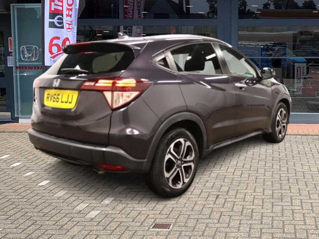 Honda HR-V 1.5 i-VTEC EX 5dr - Image 7
