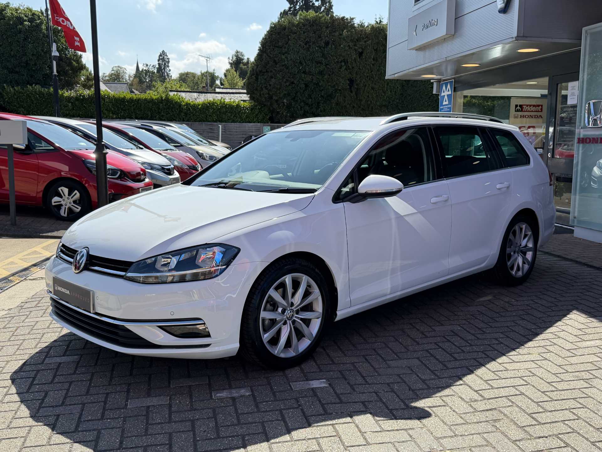Volkswagen GOLF 1.5 TSI EVO GT 5dr Estate — image 10