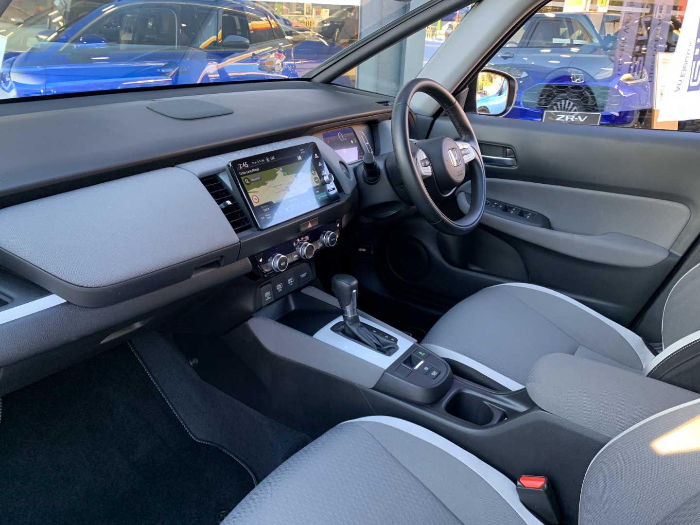 Honda JAZZ 1.5 i-MMD Hybrid Crosstar EX 5dr eCVT - Image 2