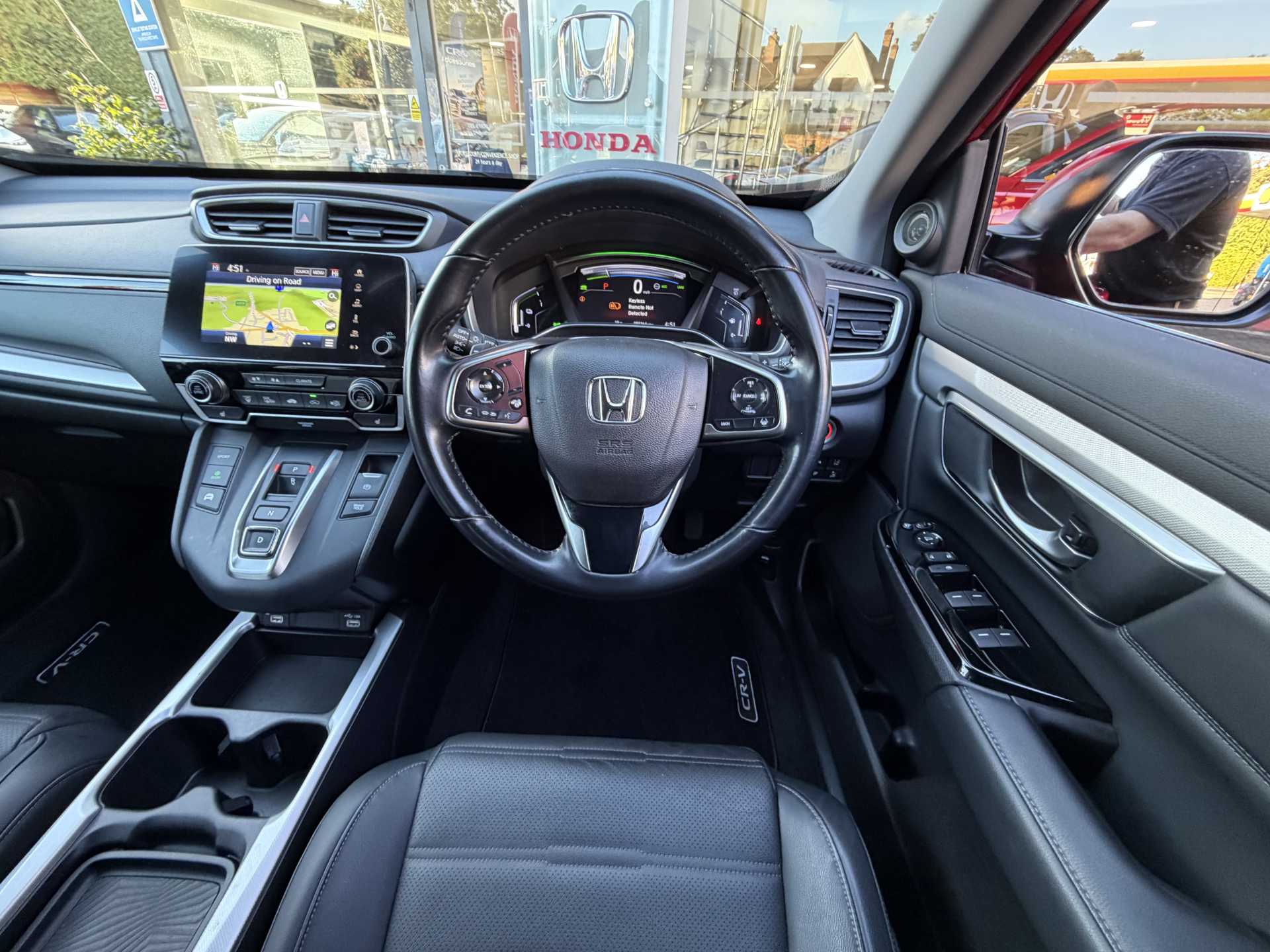 Honda CR-V 2.0 i-MMD Hybrid SR 5dr eCVT — image 18