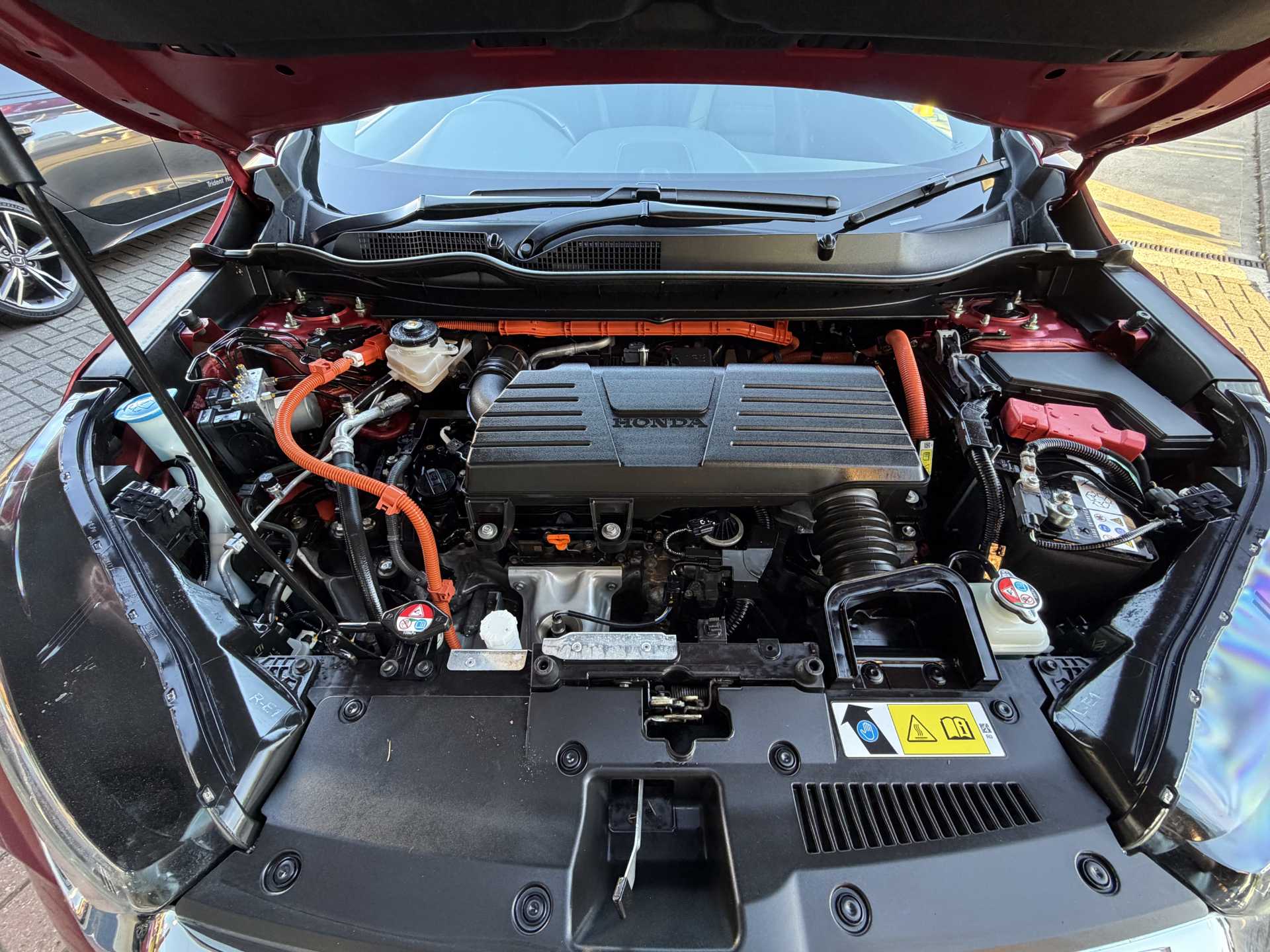 Honda CR-V 2.0 i-MMD Hybrid SR 5dr eCVT — image 20