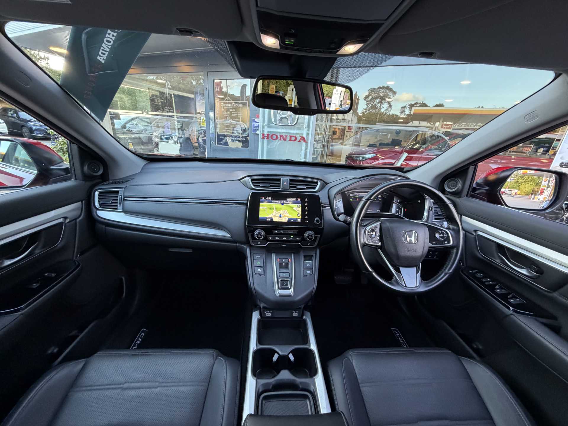 Honda CR-V 2.0 i-MMD Hybrid SR 5dr eCVT — image 4