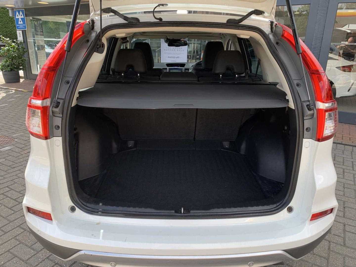 Honda CR-V 2.0 i-VTEC EX 5dr Auto - Image 13