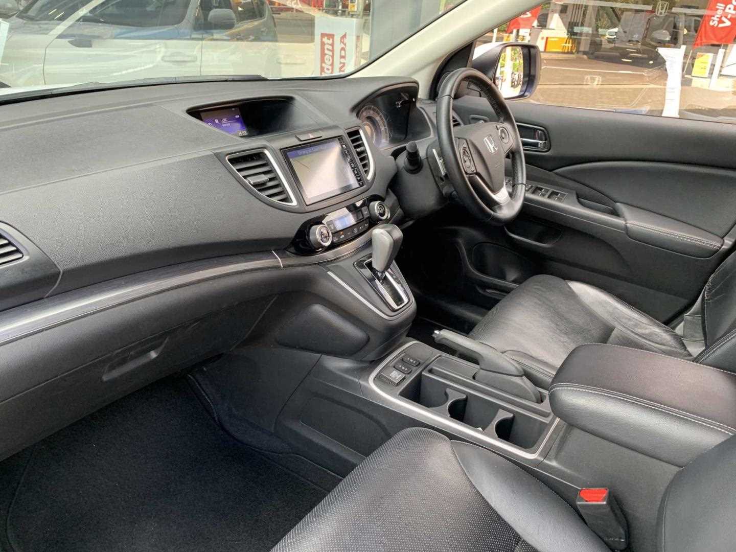 Honda CR-V 2.0 i-VTEC EX 5dr Auto - Image 2