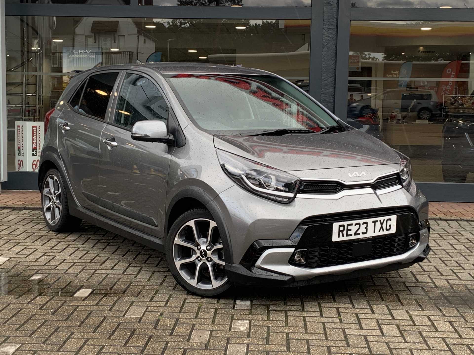 Kia PICANTO 1.0 X-Line S 5dr Auto - Image 1