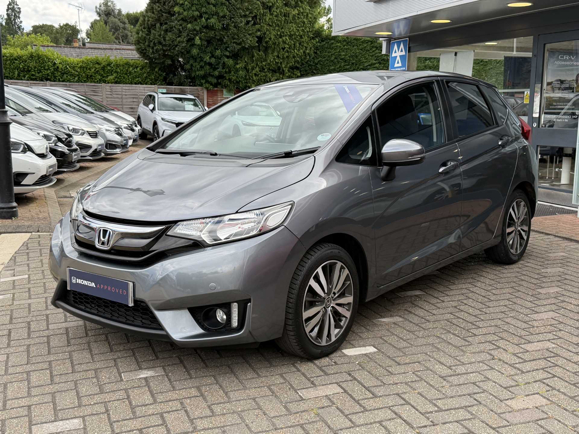 Honda Jazz 1.3 i-VTEC EX Navi 5dr - Image 10
