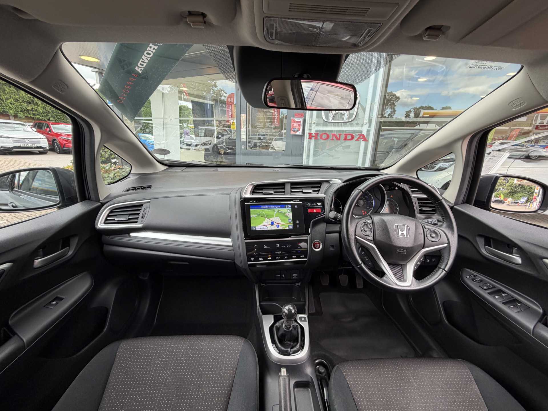 Honda Jazz 1.3 i-VTEC EX Navi 5dr - Image 4
