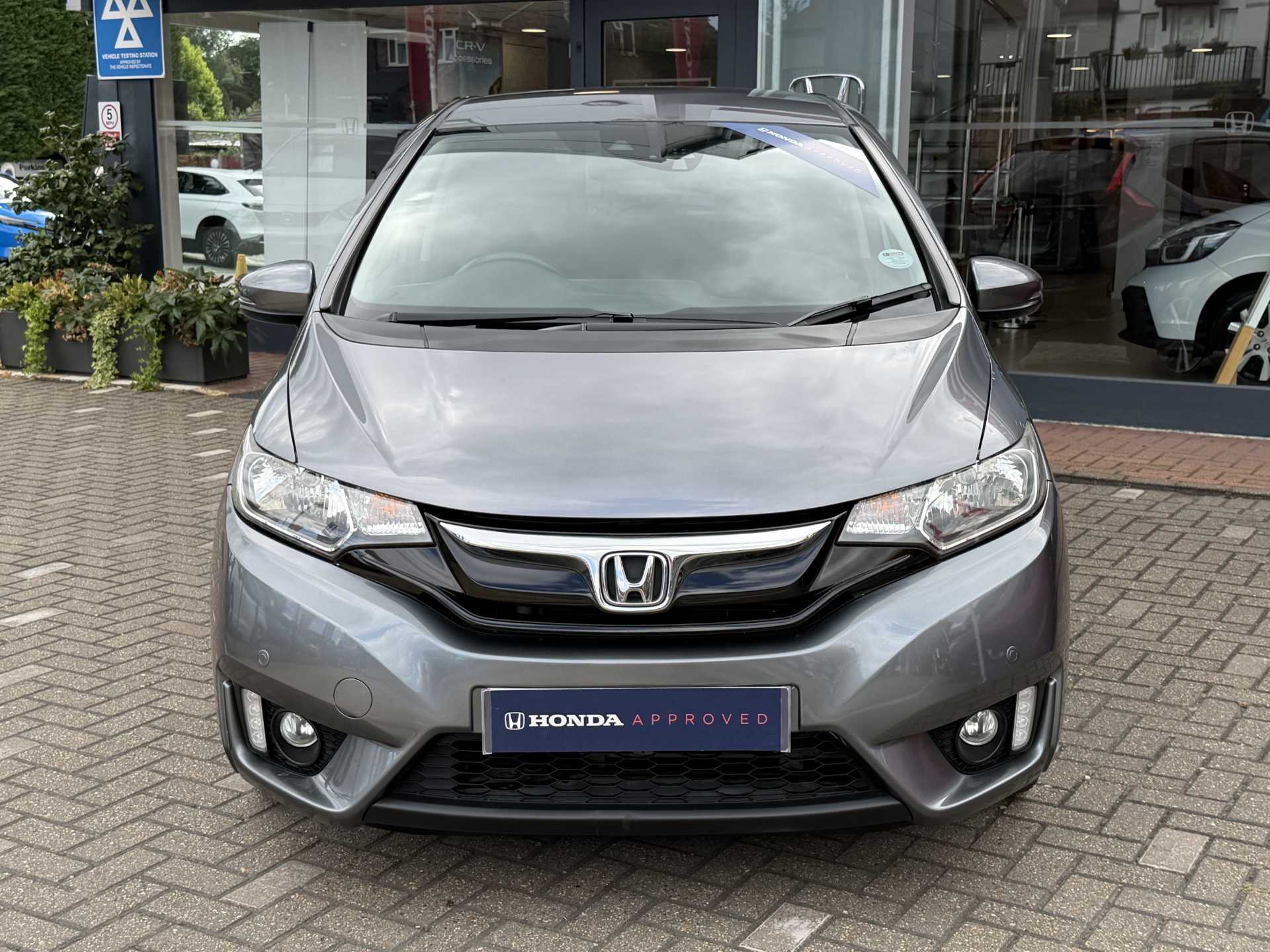 Honda Jazz 1.3 i-VTEC EX Navi 5dr - Image 6
