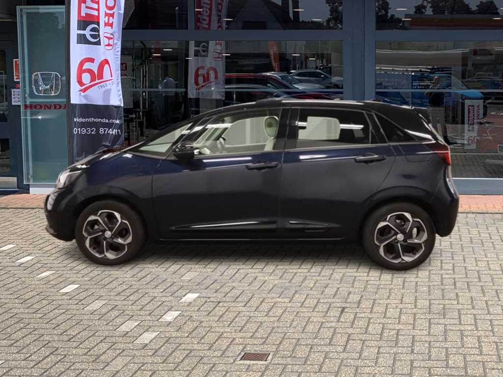 Honda JAZZ 1.5 i-MMD Hybrid EX Style 5dr eCVT - Image 10