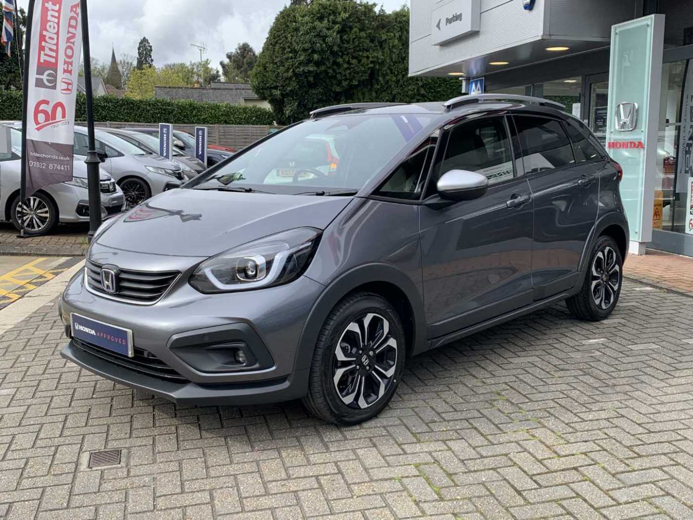 Honda JAZZ 1.5 i-MMD Hybrid Crosstar EX 5dr eCVT - Image 10