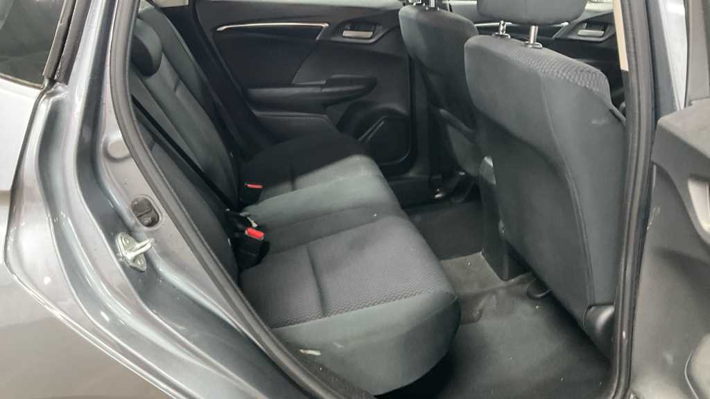 Honda JAZZ 1.3 i-VTEC SE Navi 5dr CVT - Image 10