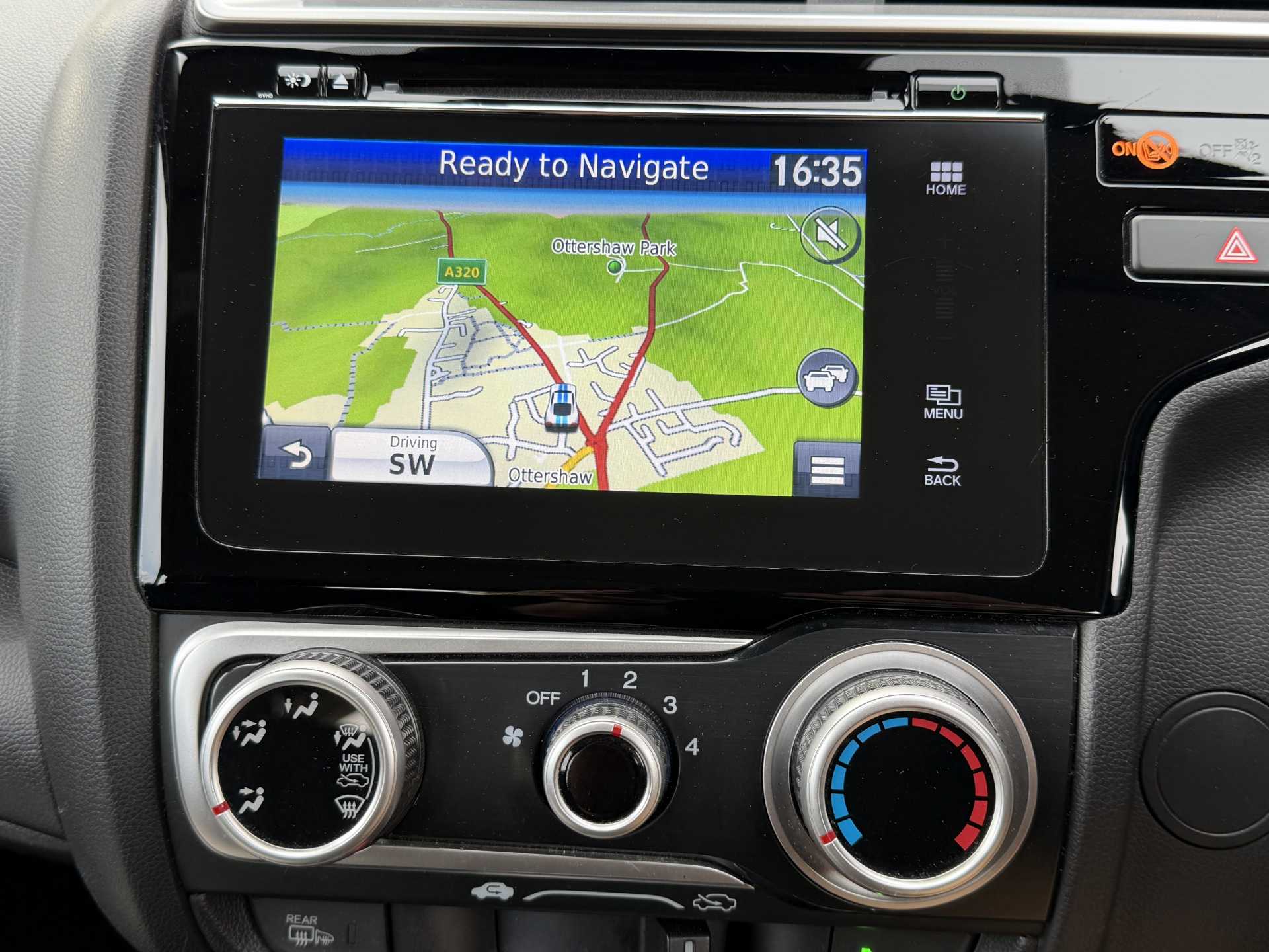 Honda Jazz 1.3 i-VTEC SE Navi 5dr CVT - Image 16