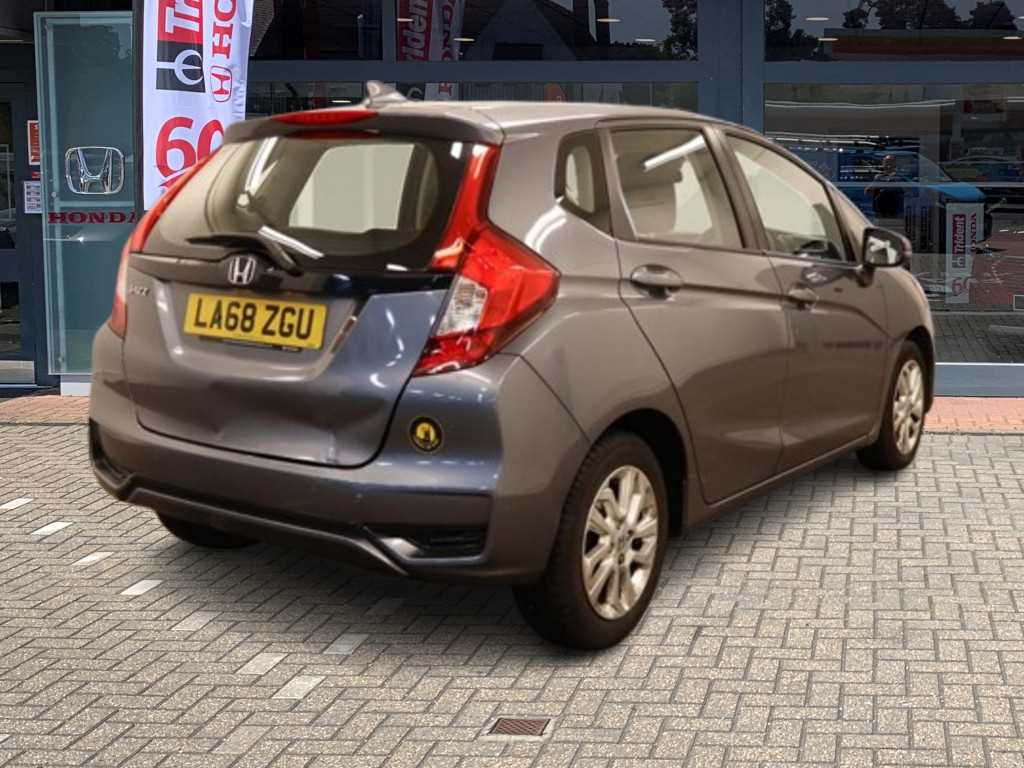 Honda JAZZ 1.3 i-VTEC SE Navi 5dr CVT - Image 7