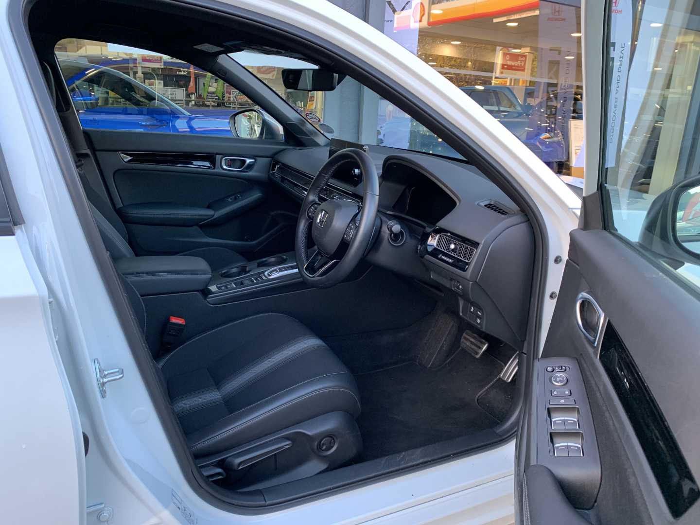 Honda CIVIC 2.0 eHEV Sport 5dr CVT - Image 15