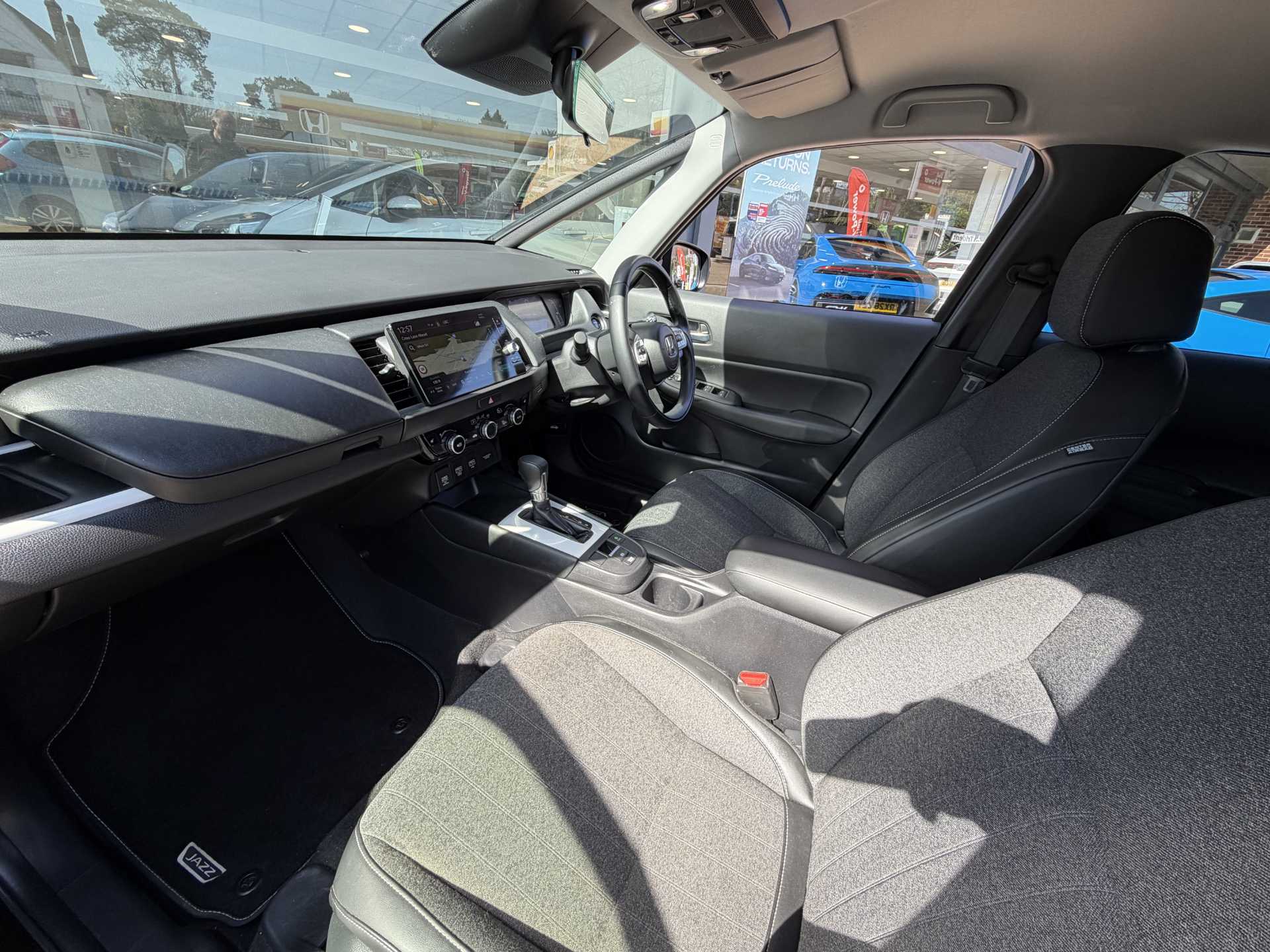 Honda Jazz 1.5 i-MMD Hybrid Advance 5dr eCVT - Image 2