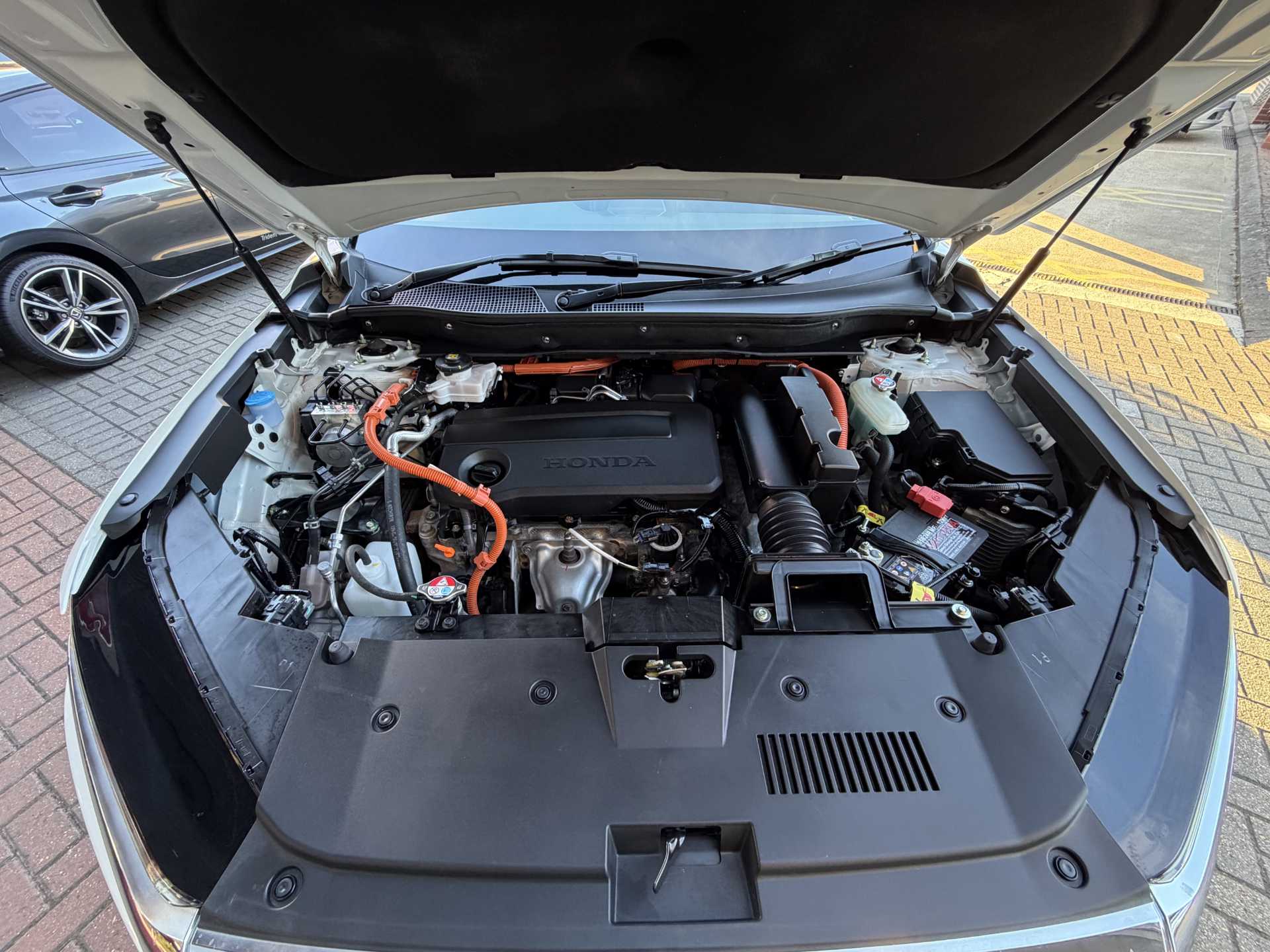 Honda CR-V 2.0 eHEV Elegance 5dr eCVT — image 20