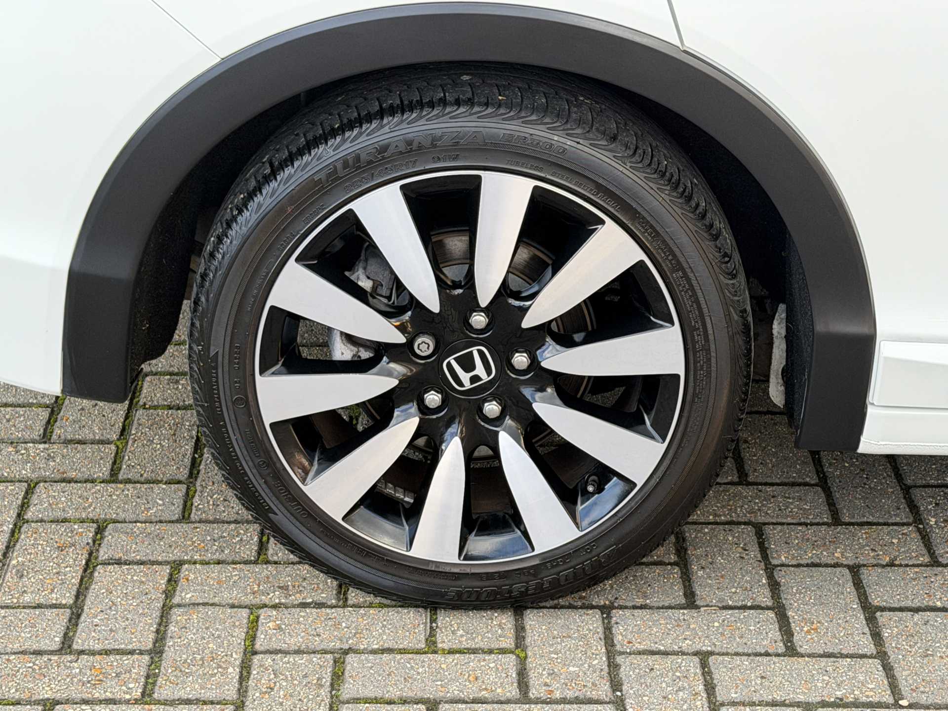 Honda Civic 1.8 i-VTEC SR 5dr Auto [DASP] - Image 9