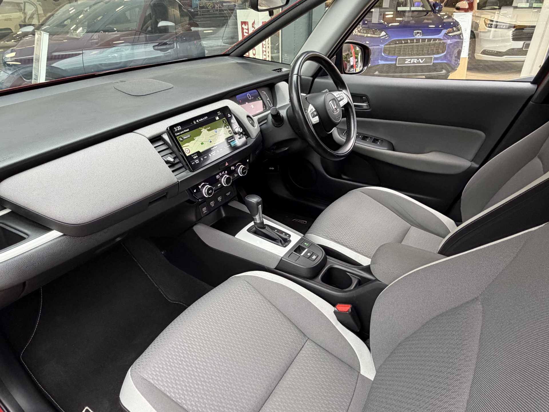 Honda Jazz 1.5 i-MMD Hybrid Crosstar EX 5dr eCVT - Image 2