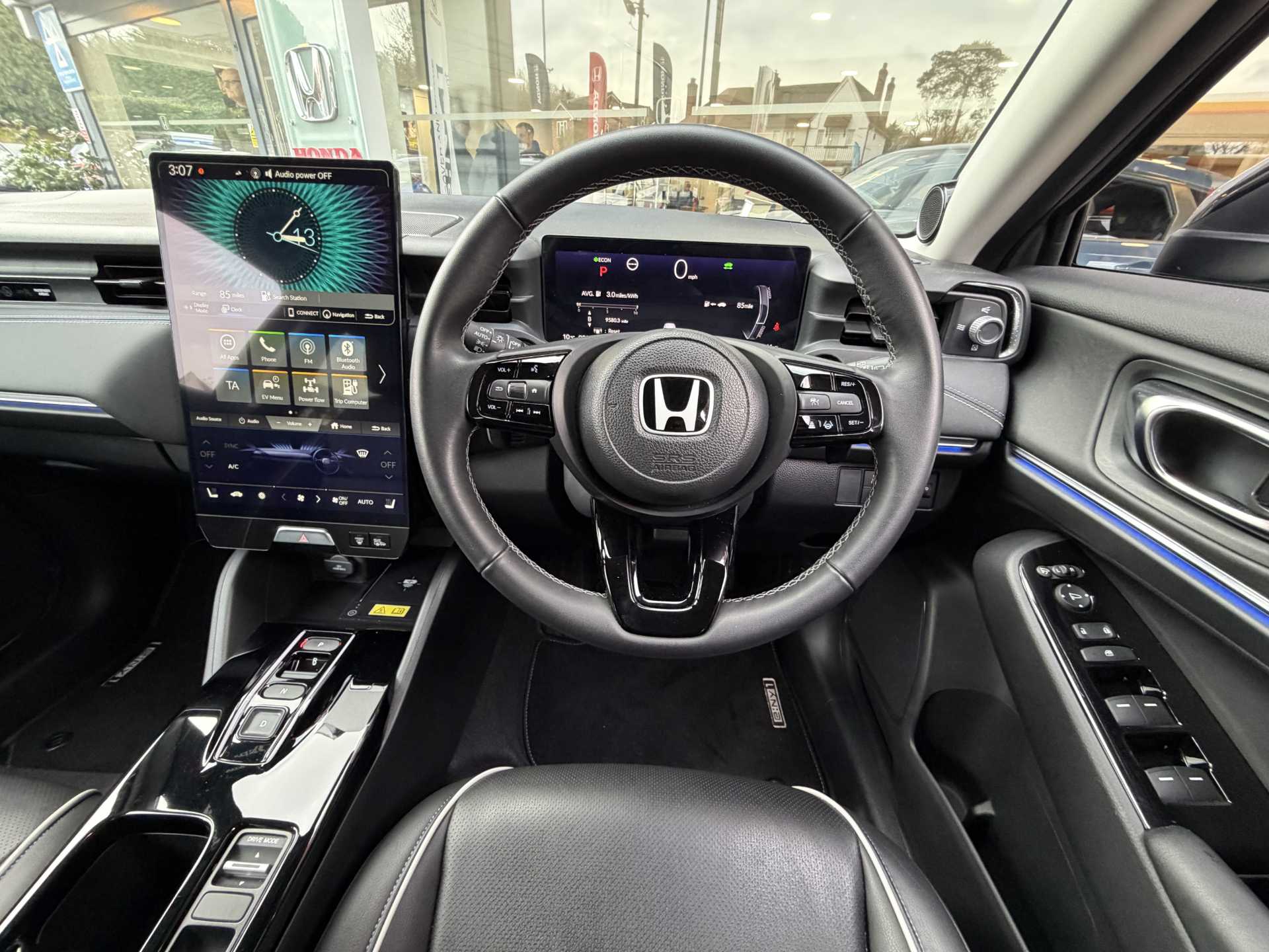 Honda e-Ny1 150kW Elegance 69kWh 5dr Auto - Image 19