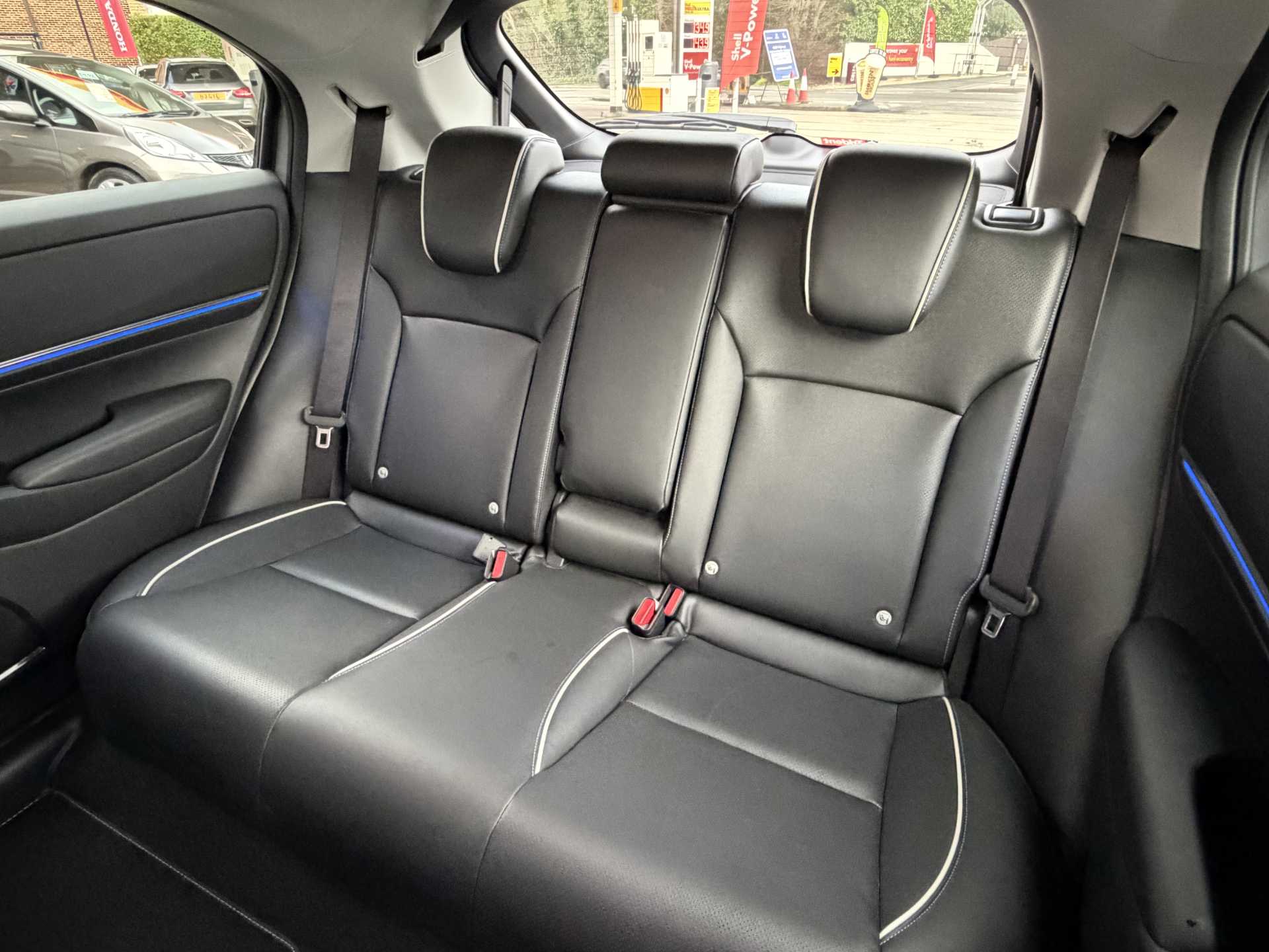 Honda e-Ny1 150kW Elegance 69kWh 5dr Auto - Image 8