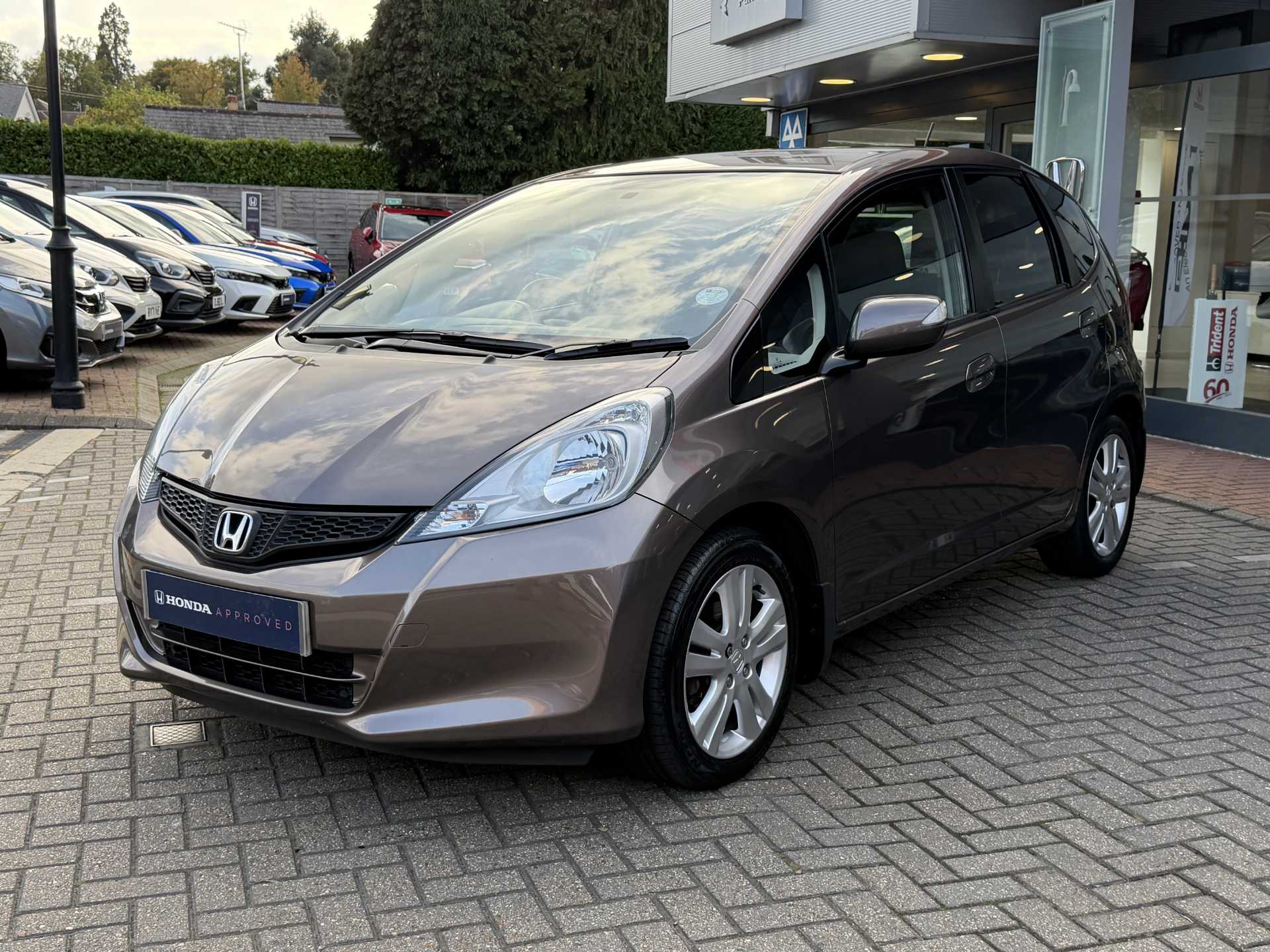 Honda Jazz 1.4 i-VTEC ES Plus 5dr CVT - Image 10