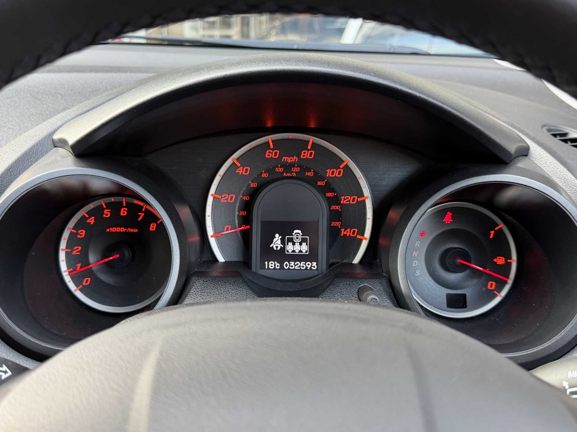 Honda Jazz 1.4 i-VTEC ES Plus 5dr CVT - Image 11