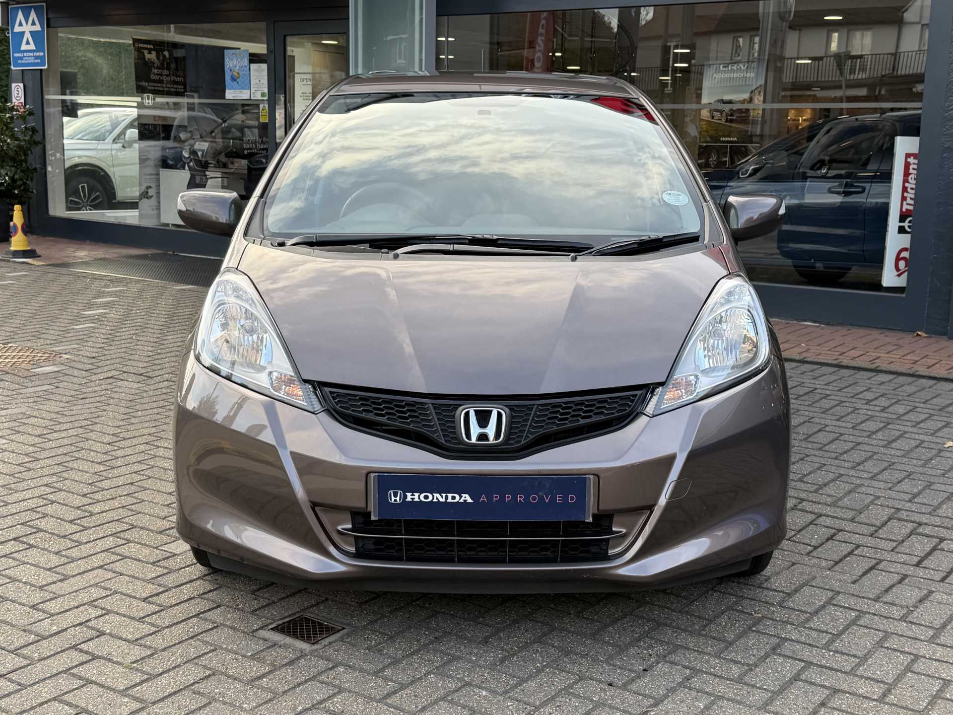 Honda Jazz 1.4 i-VTEC ES Plus 5dr CVT - Image 6