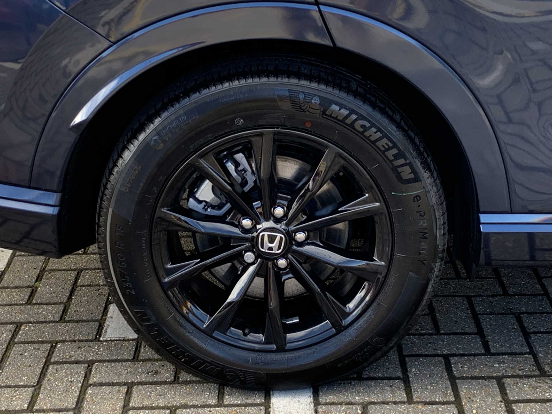 Honda CR-V 2.0 ePHEV Advance Tech 5dr eCVT - Image 9