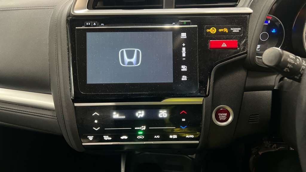 Honda Jazz 1.3 EX Navi 5dr CVT - Image 4