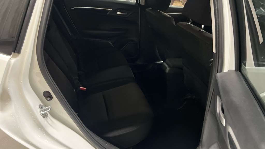 Honda Jazz 1.3 EX Navi 5dr CVT - Image 8