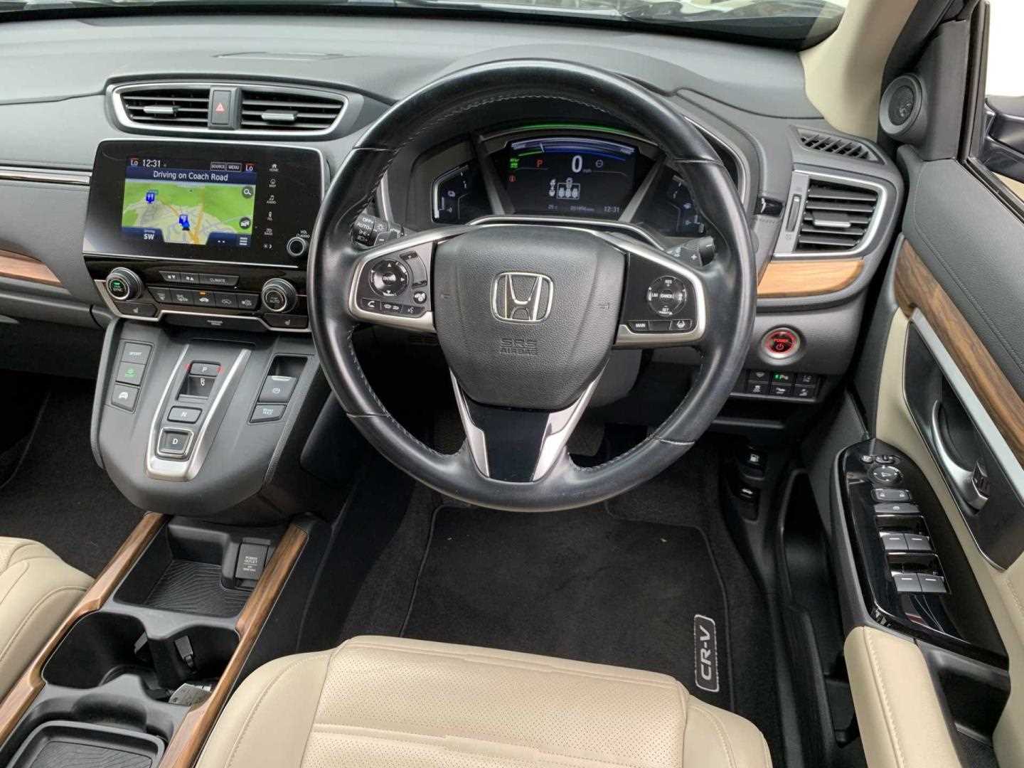 Honda CR-V 2.0 i-MMD Hybrid SR 5dr eCVT - Image 18