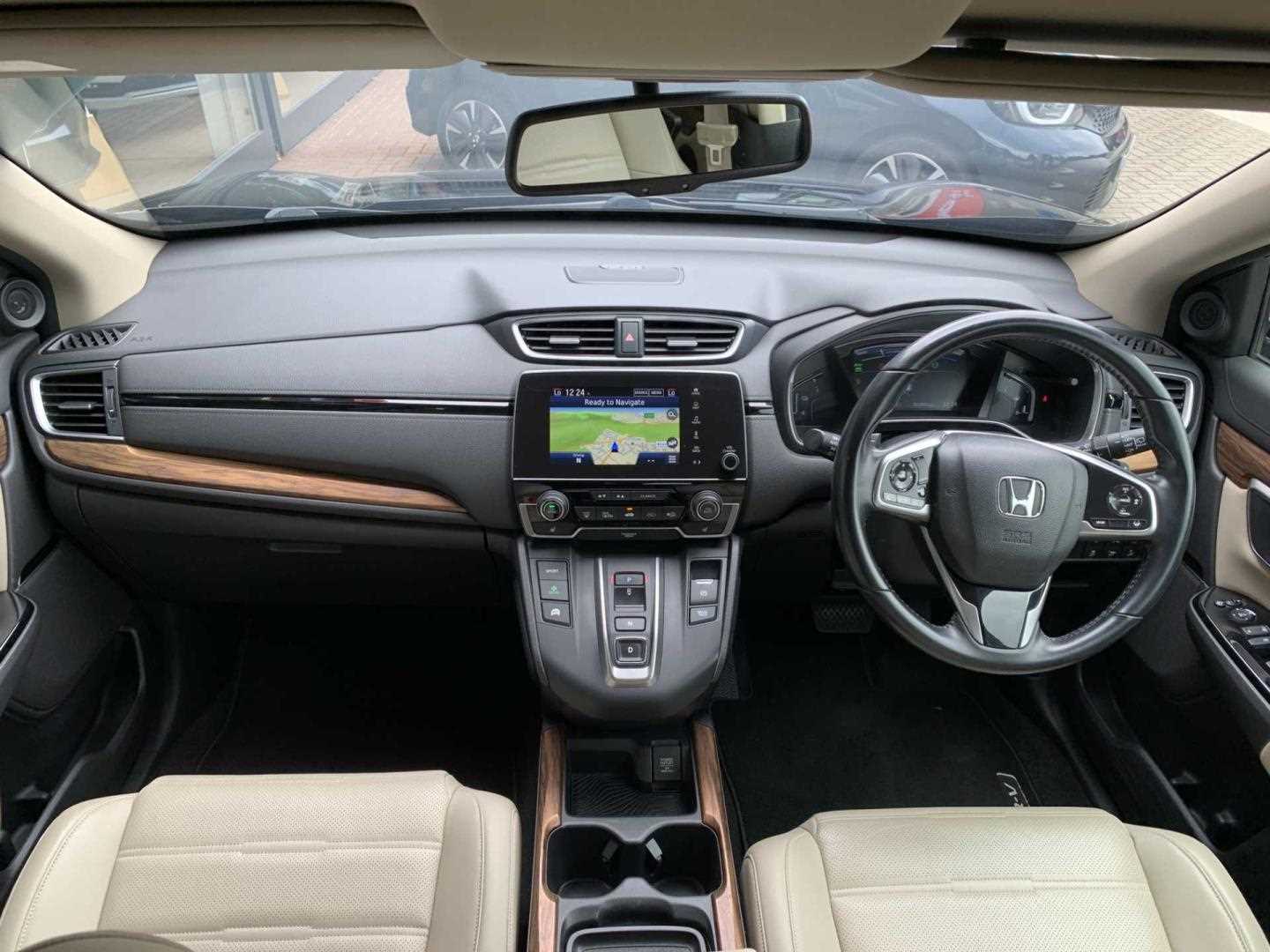 Honda CR-V 2.0 i-MMD Hybrid SR 5dr eCVT - Image 4