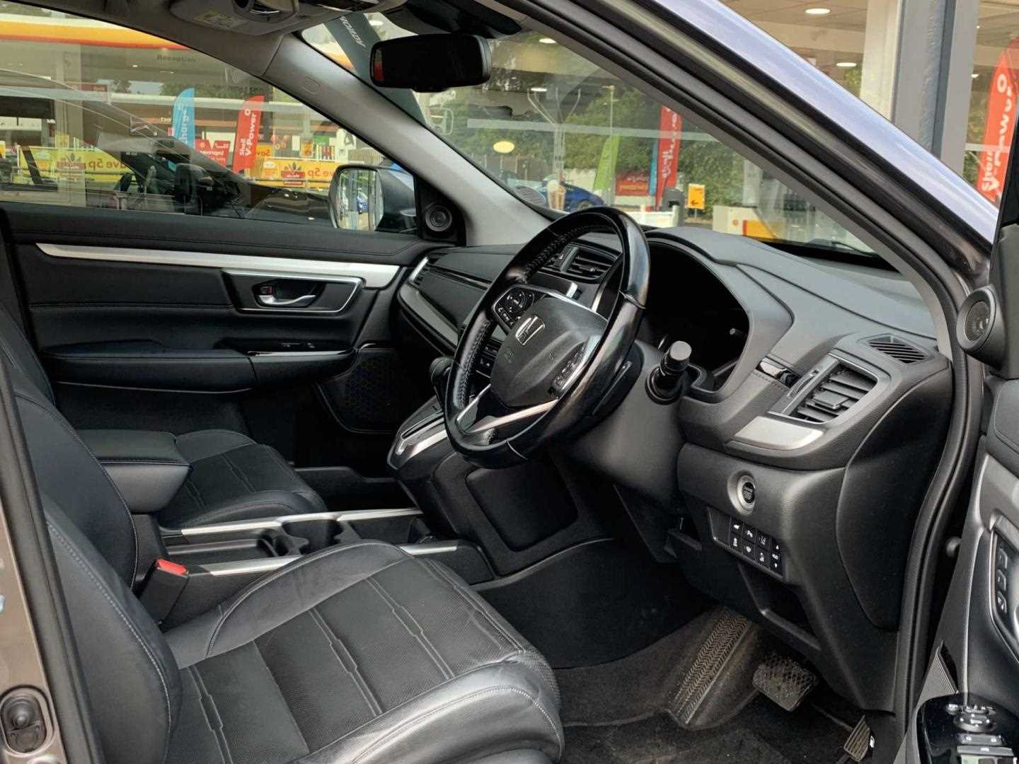 Honda CR-V 1.5 VTEC Turbo EX 5dr CVT - Image 15