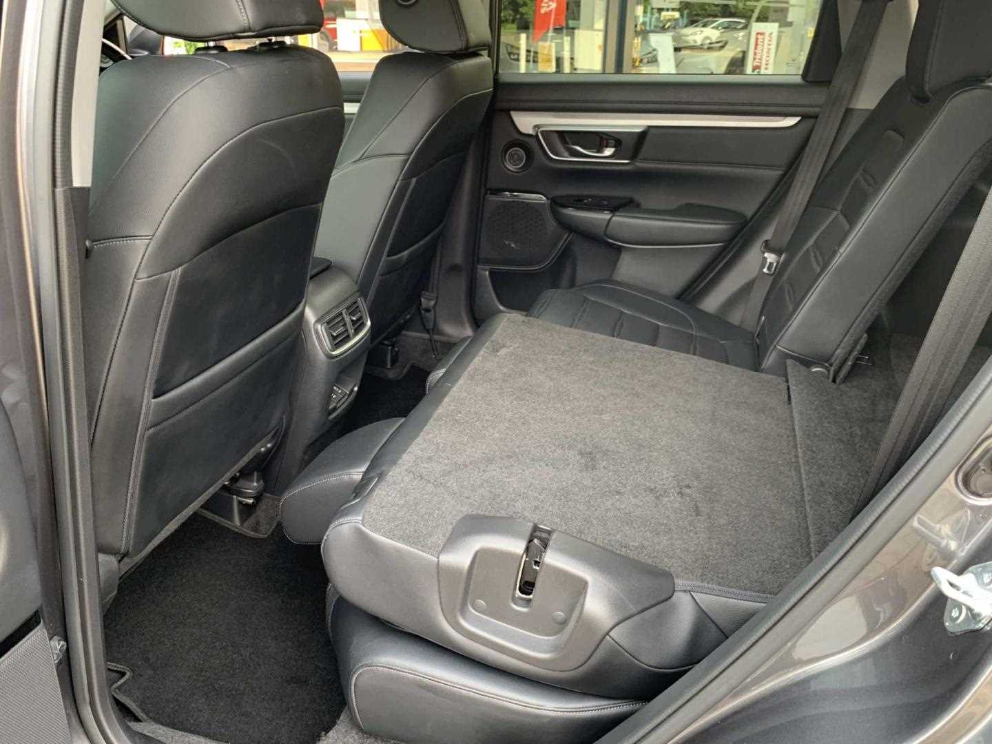 Honda CR-V 1.5 VTEC Turbo EX 5dr CVT - Image 19