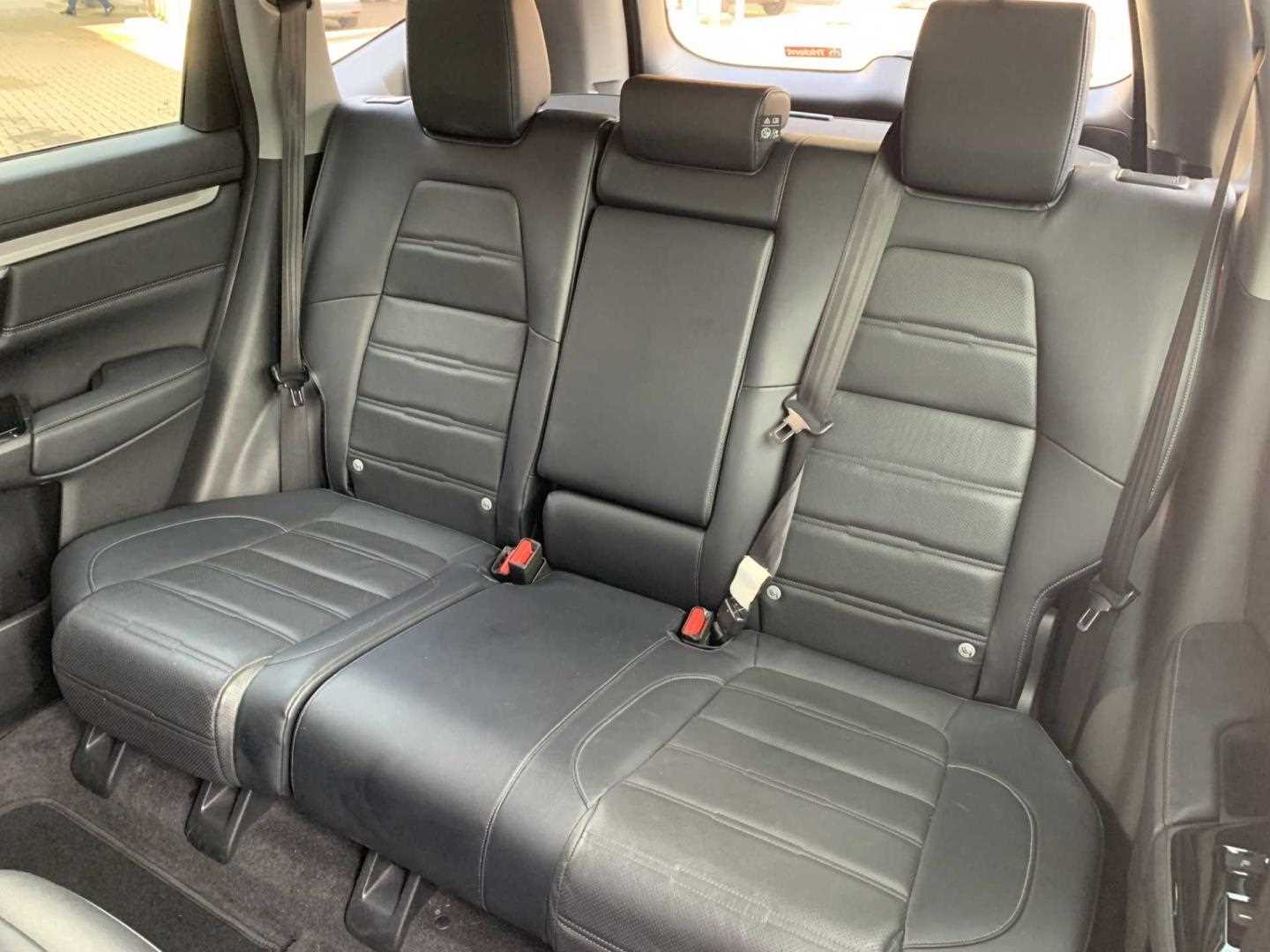 Honda CR-V 1.5 VTEC Turbo EX 5dr CVT - Image 8