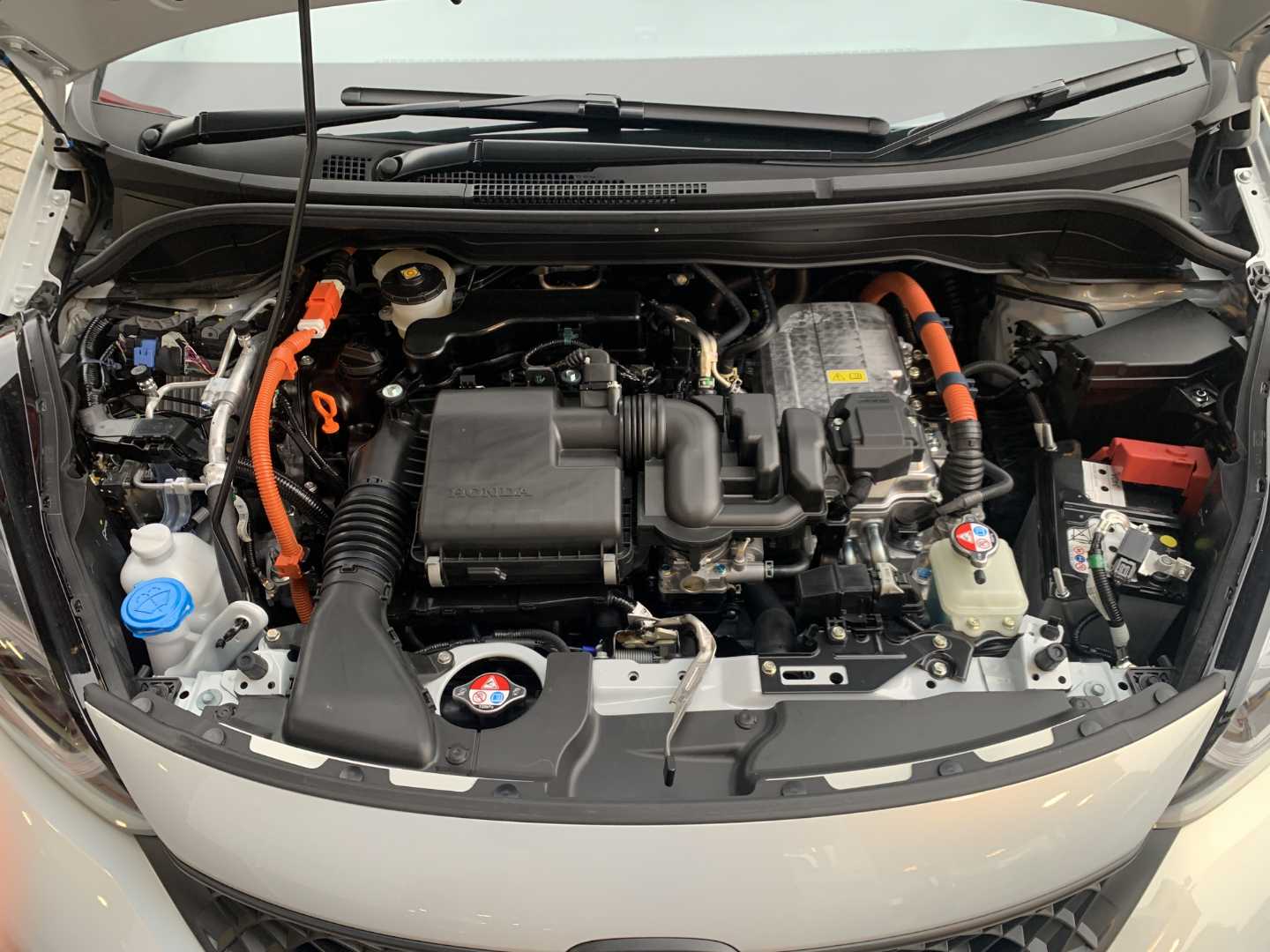 Honda JAZZ 1.5 i-MMD Hybrid Advance 5dr eCVT - Image 20