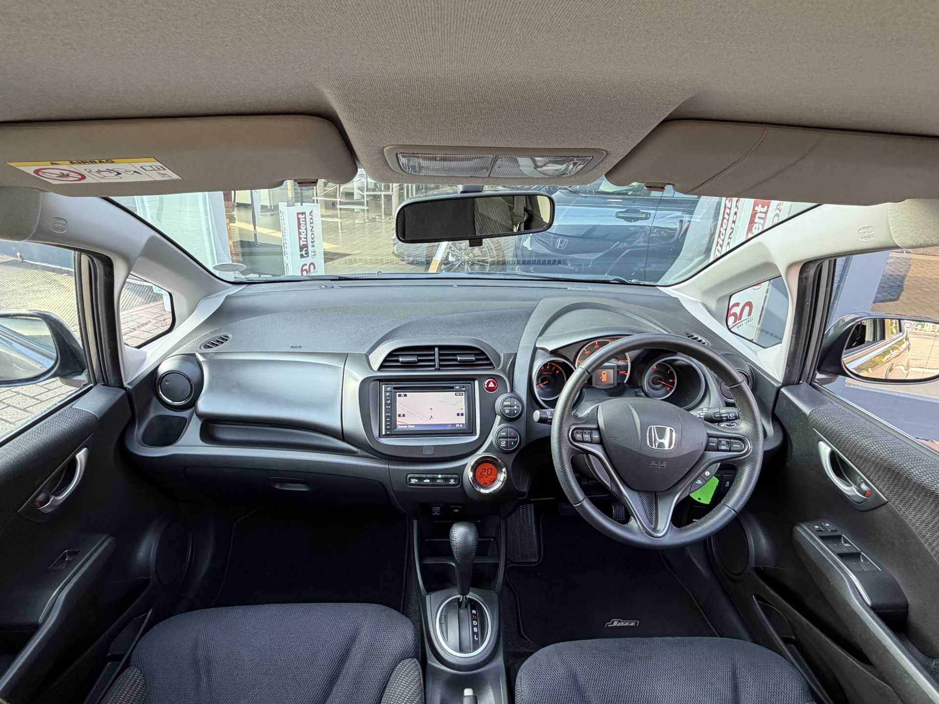 Honda Jazz 1.4 i-VTEC ES Plus 5dr CVT - Image 4