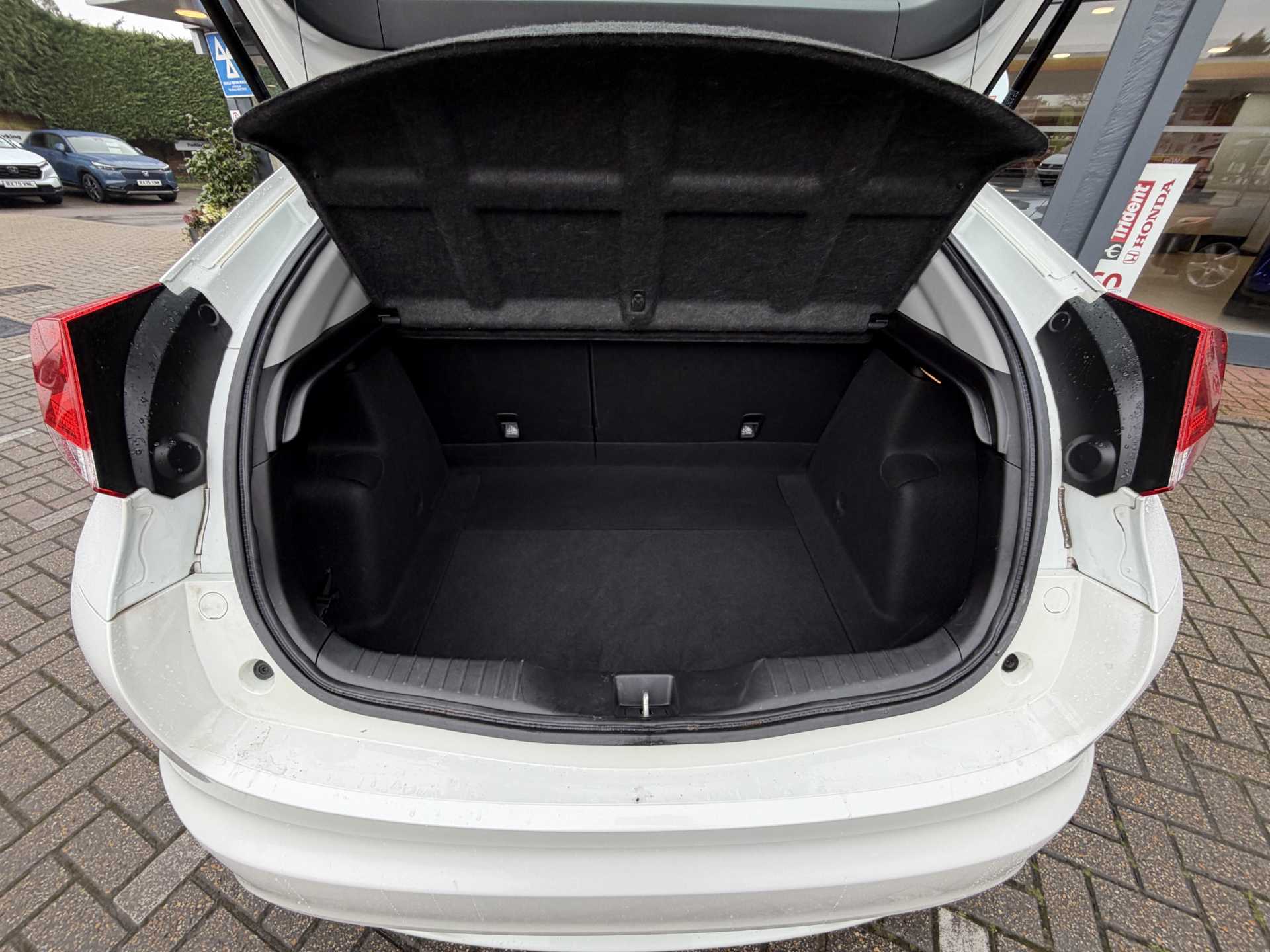 Honda Civic 1.4 i-VTEC SE 5dr - Image 13