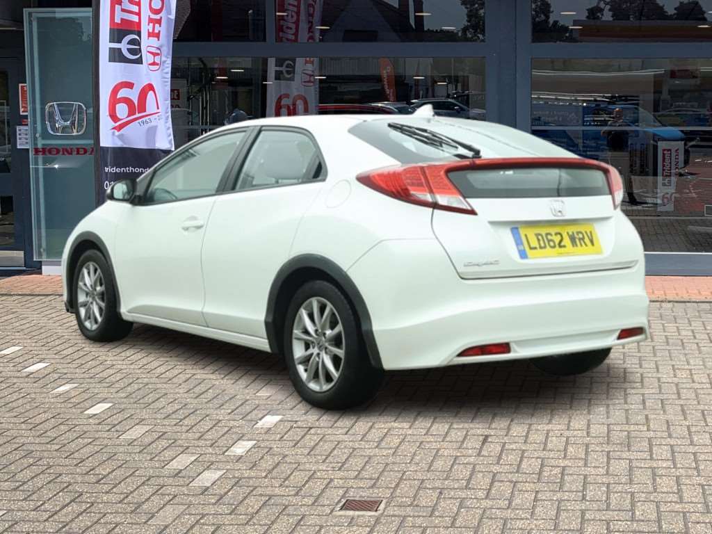 Honda Civic 1.4 i-VTEC SE 5dr - Image 3