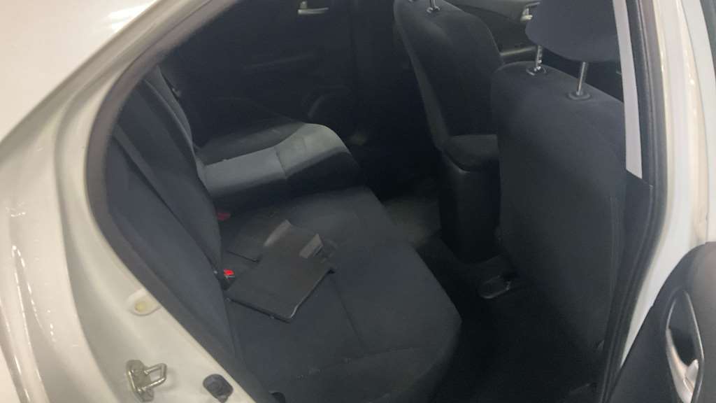 Honda Civic 1.4 i-VTEC SE 5dr - Image 8