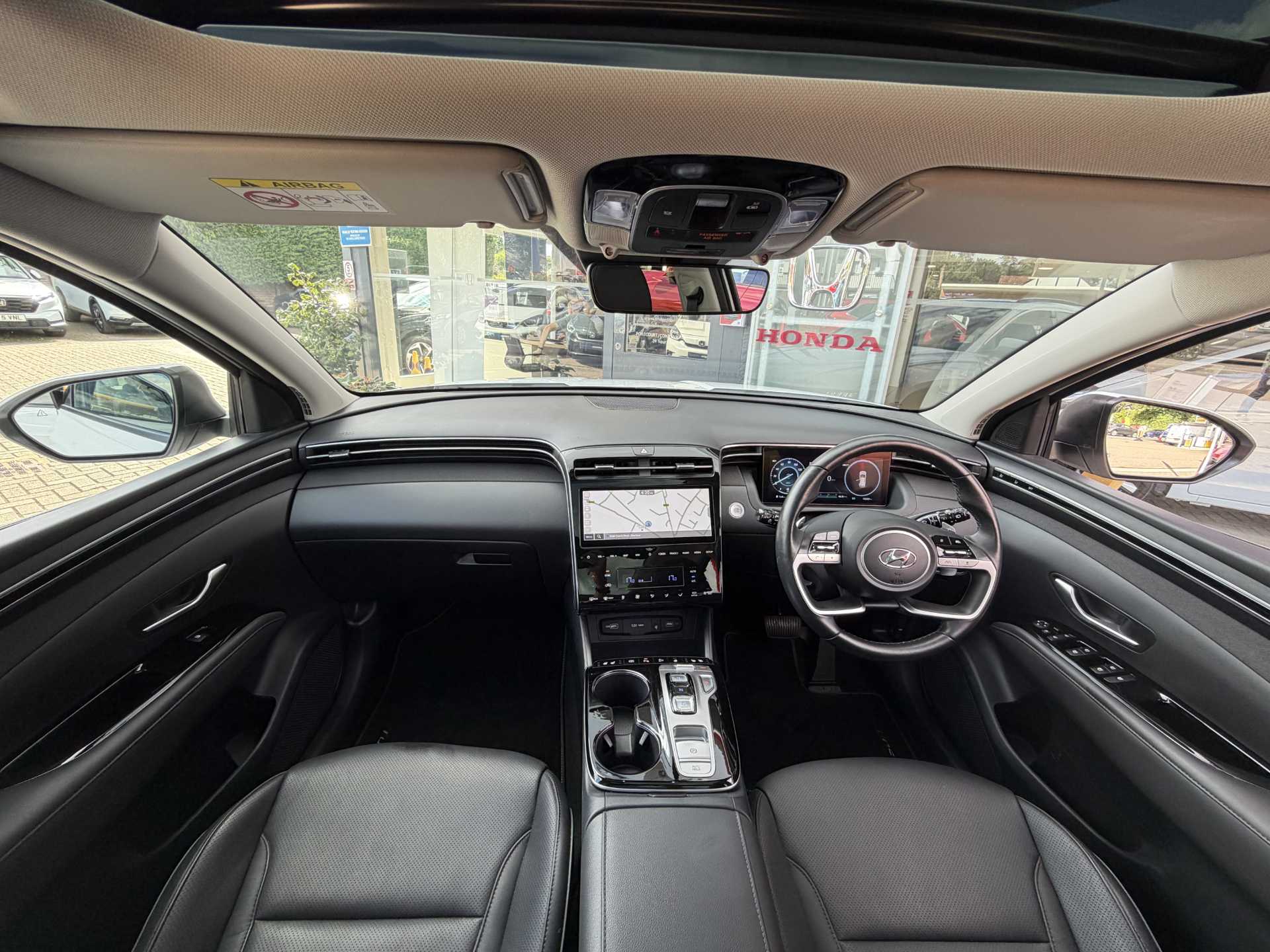 Hyundai TUCSON 1.6 TGDi Plug-in Hybrid Ultimate 5dr 4WD Auto - Image 4