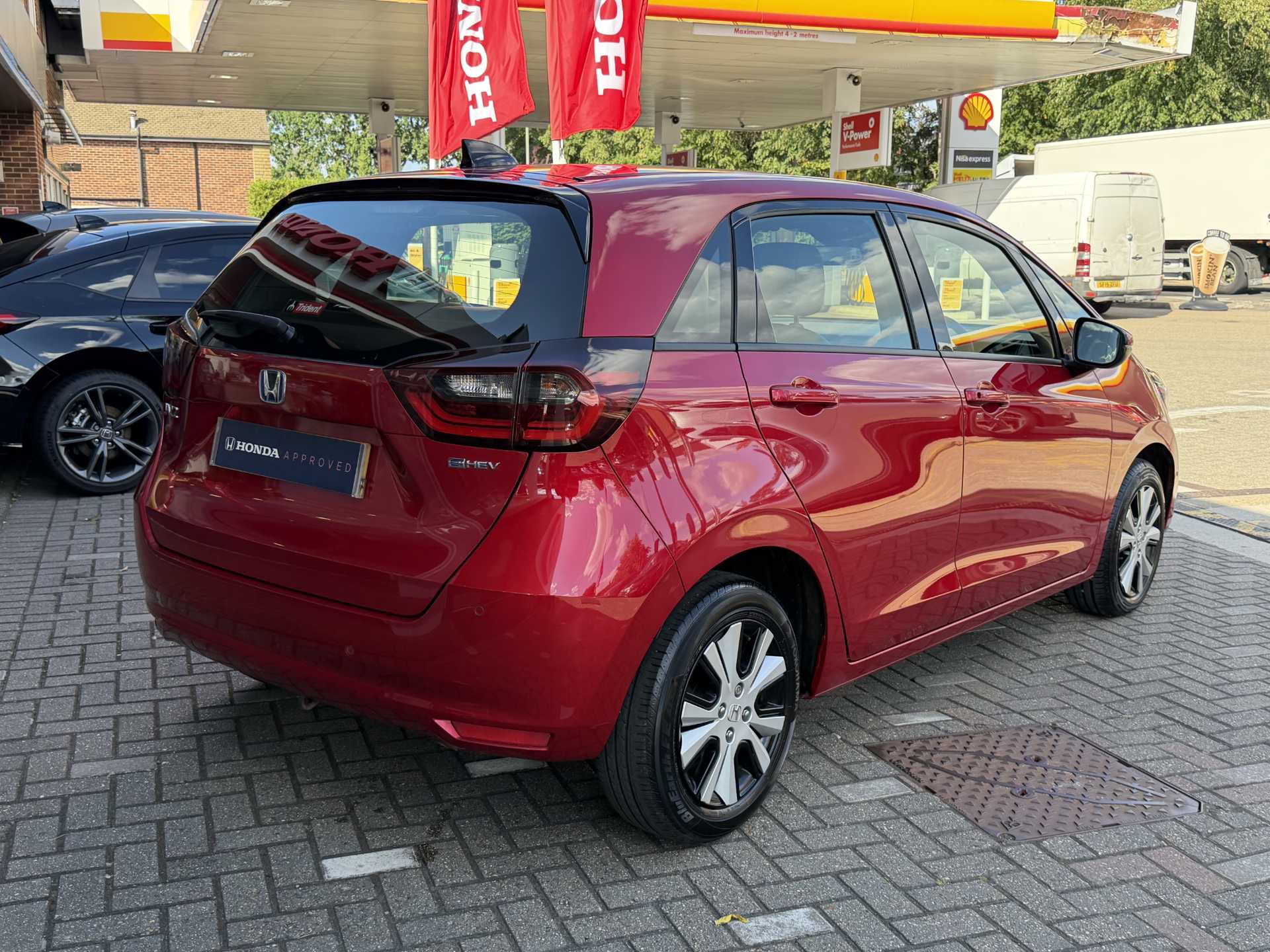Honda Jazz 1.5 i-MMD Hybrid SR 5dr eCVT — image 12
