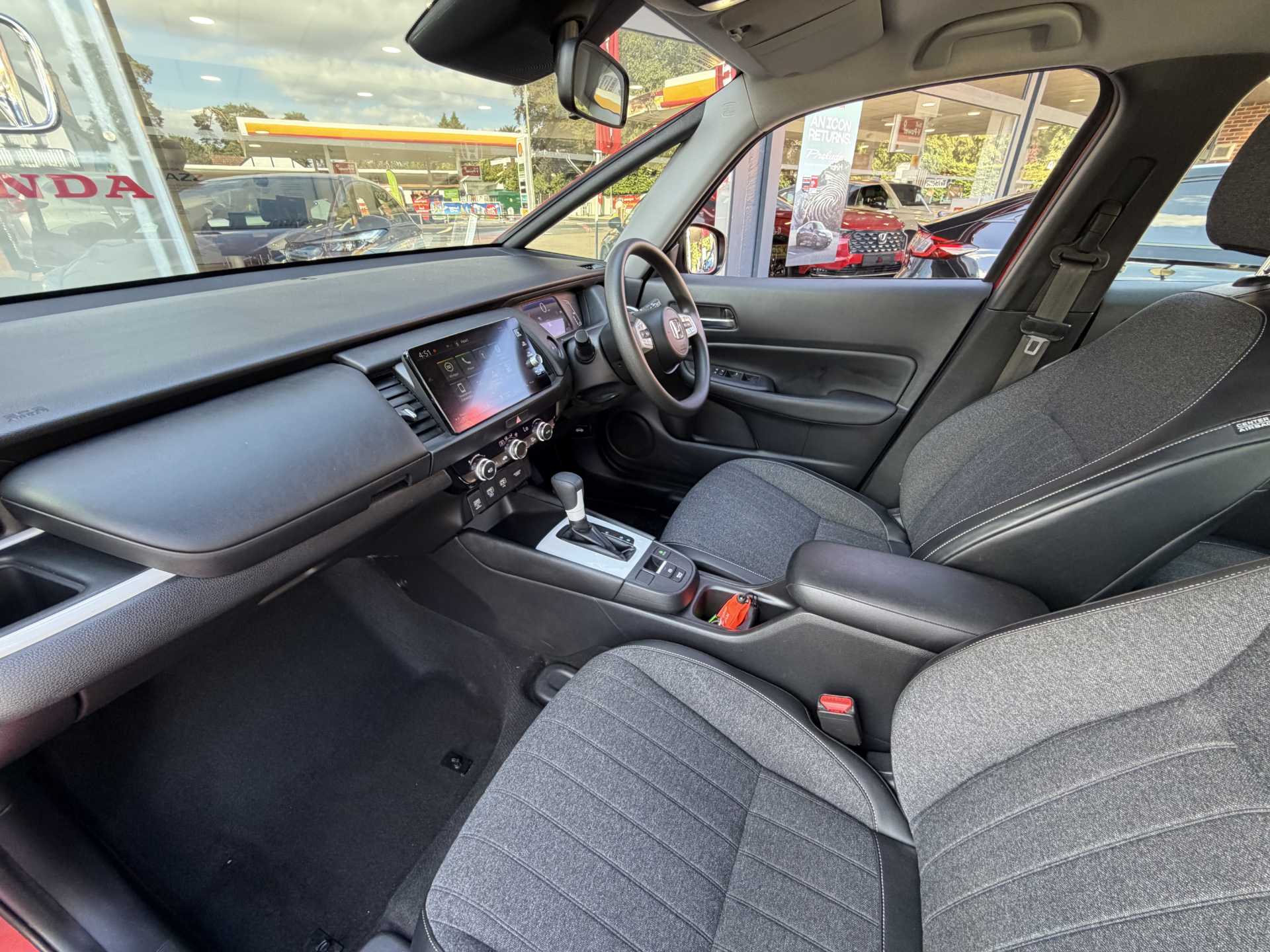 Honda Jazz 1.5 i-MMD Hybrid SR 5dr eCVT - Image 2