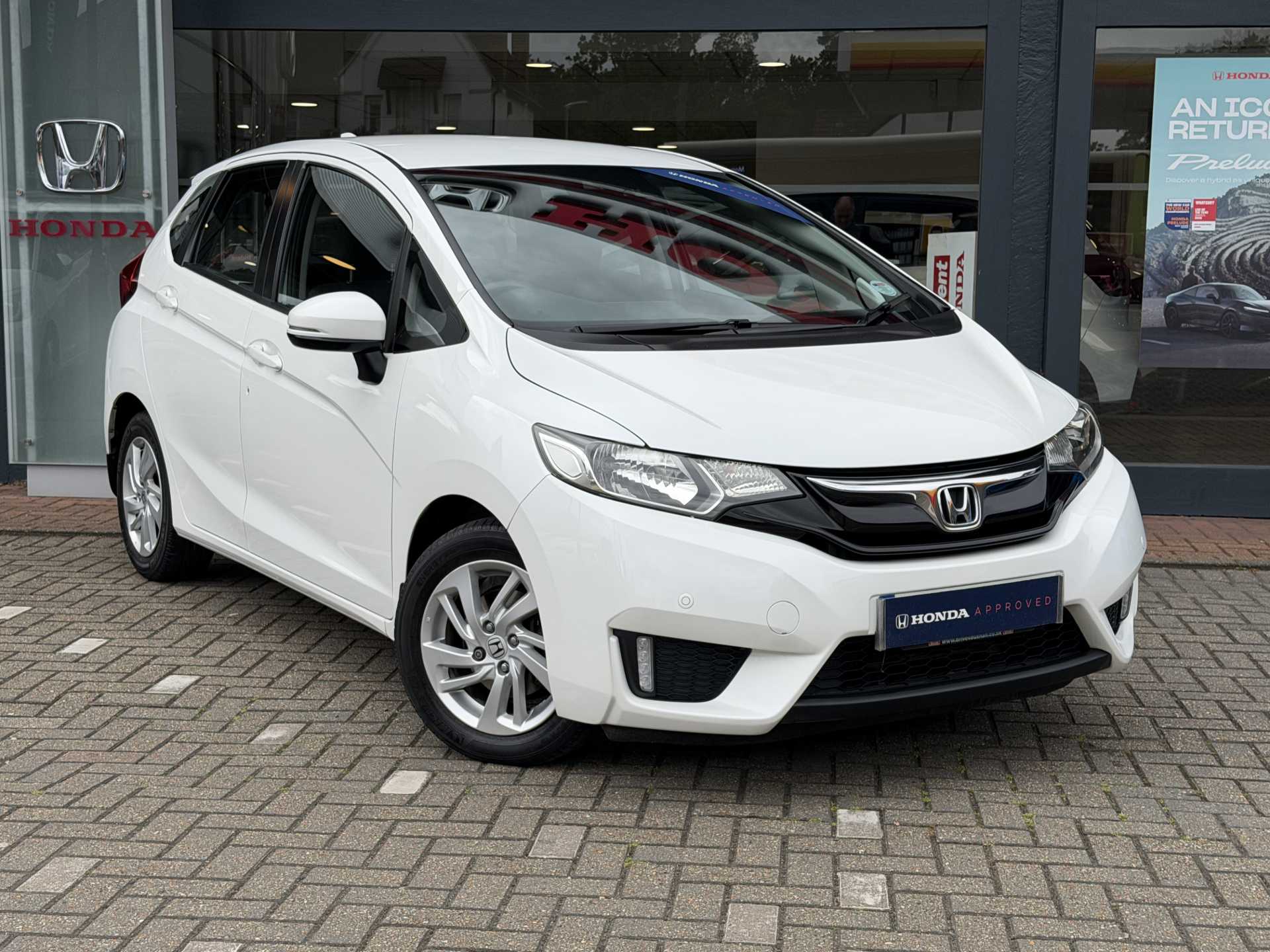 Honda Jazz 1.3 i-VTEC SE 5dr - Image 1