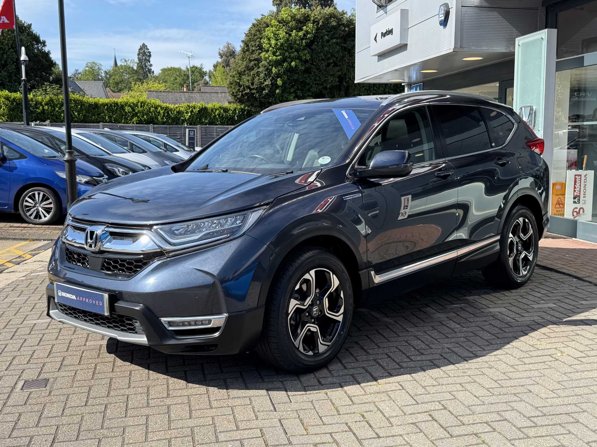 Honda CR-V 2.0 i-MMD Hybrid EX 5dr eCVT - Image 10