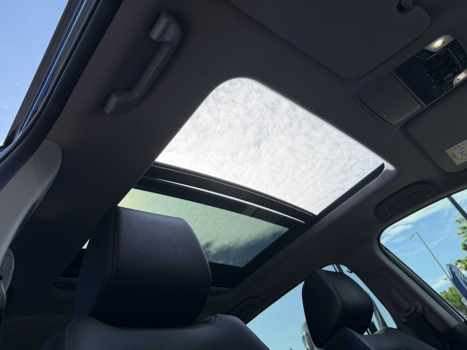 Honda CR-V 2.0 i-MMD Hybrid EX 5dr eCVT - Image 18