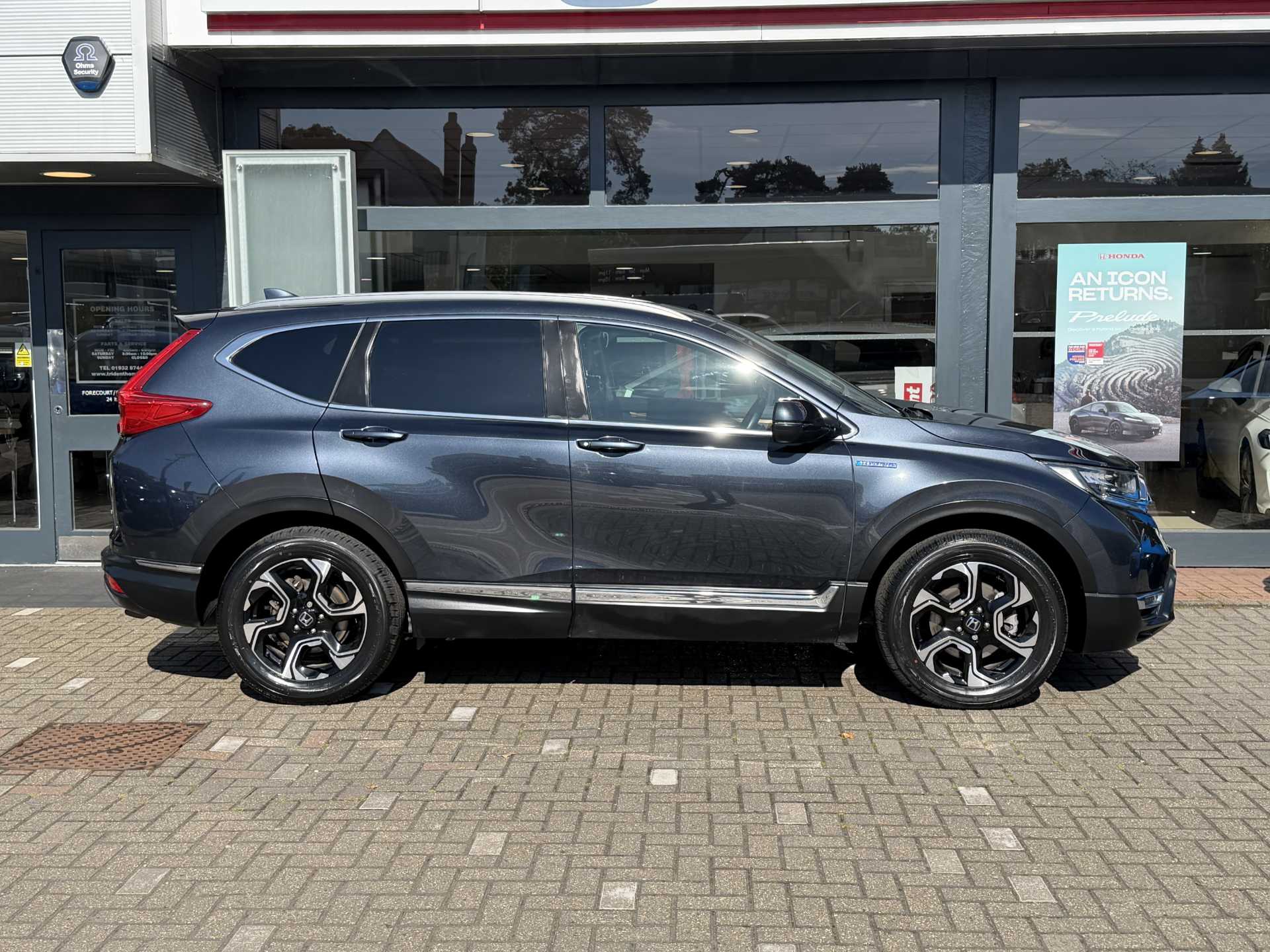 Honda CR-V 2.0 i-MMD Hybrid EX 5dr eCVT - Image 5